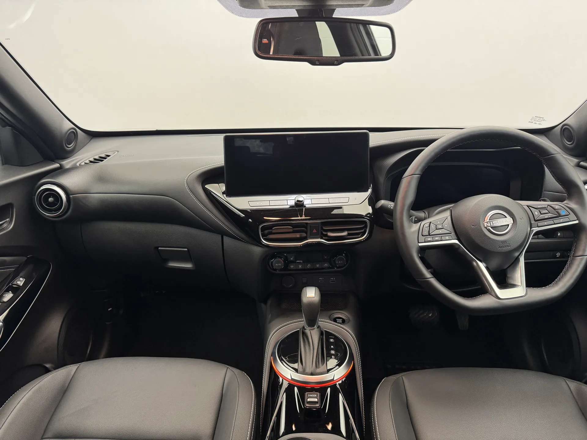 A 2025 NISSAN JUKE 1.0 DiG-T Tekna 5dr DCT A 2025 NISSAN JUKE 1.0 DiG-T Tekna 5dr DCT