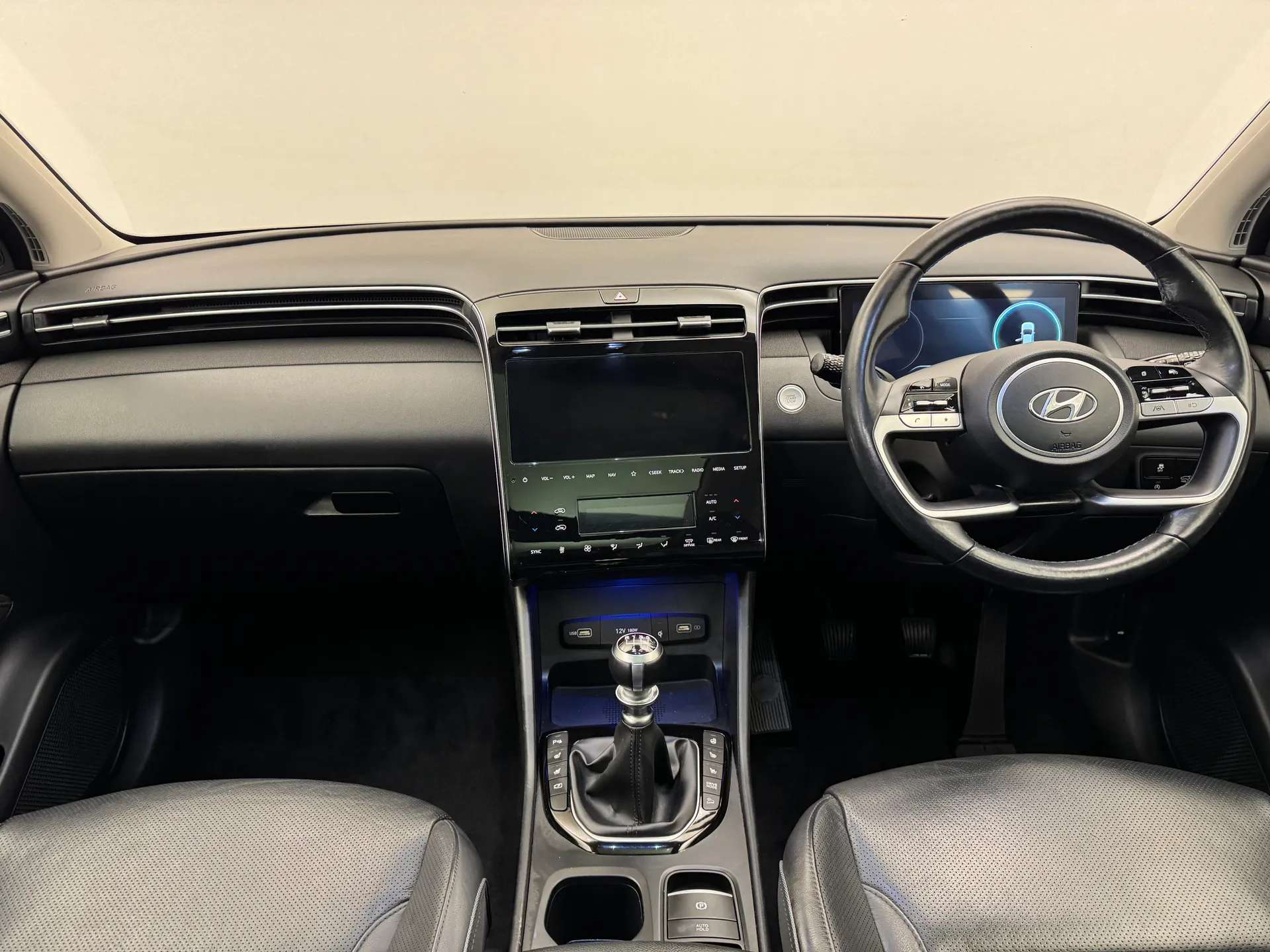 A 2023 HYUNDAI TUCSON 1.6 TGDi Ultimate 5dr 2WD A 2023 HYUNDAI TUCSON 1.6 TGDi Ultimate 5dr 2WD