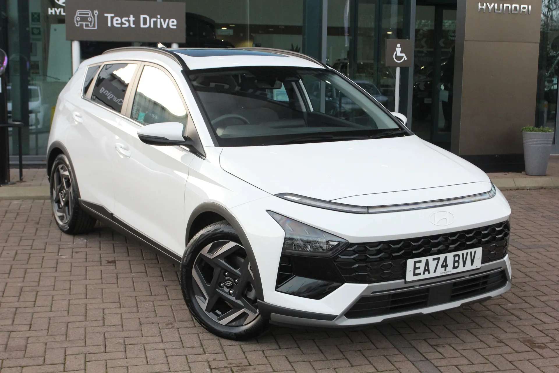 A 2024 HYUNDAI BAYON 1.0 TGDi Ultimate 5dr DCT ZERO DEPOSIT FINANCE AVAILABLE A 2024 HYUNDAI BAYON 1.0 TGDi Ultimate 5dr DCT ZERO DEPOSIT FINANCE AVAILABLE