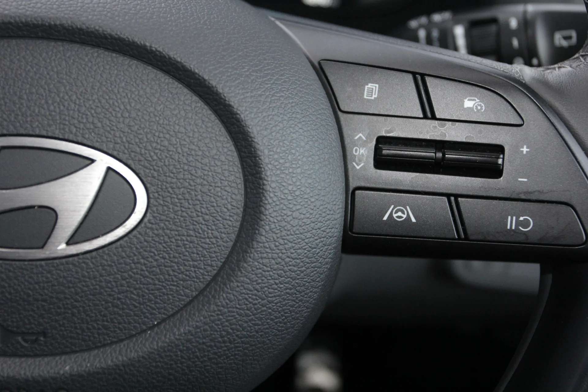 2024 HYUNDAI BAYON 2024 HYUNDAI BAYON