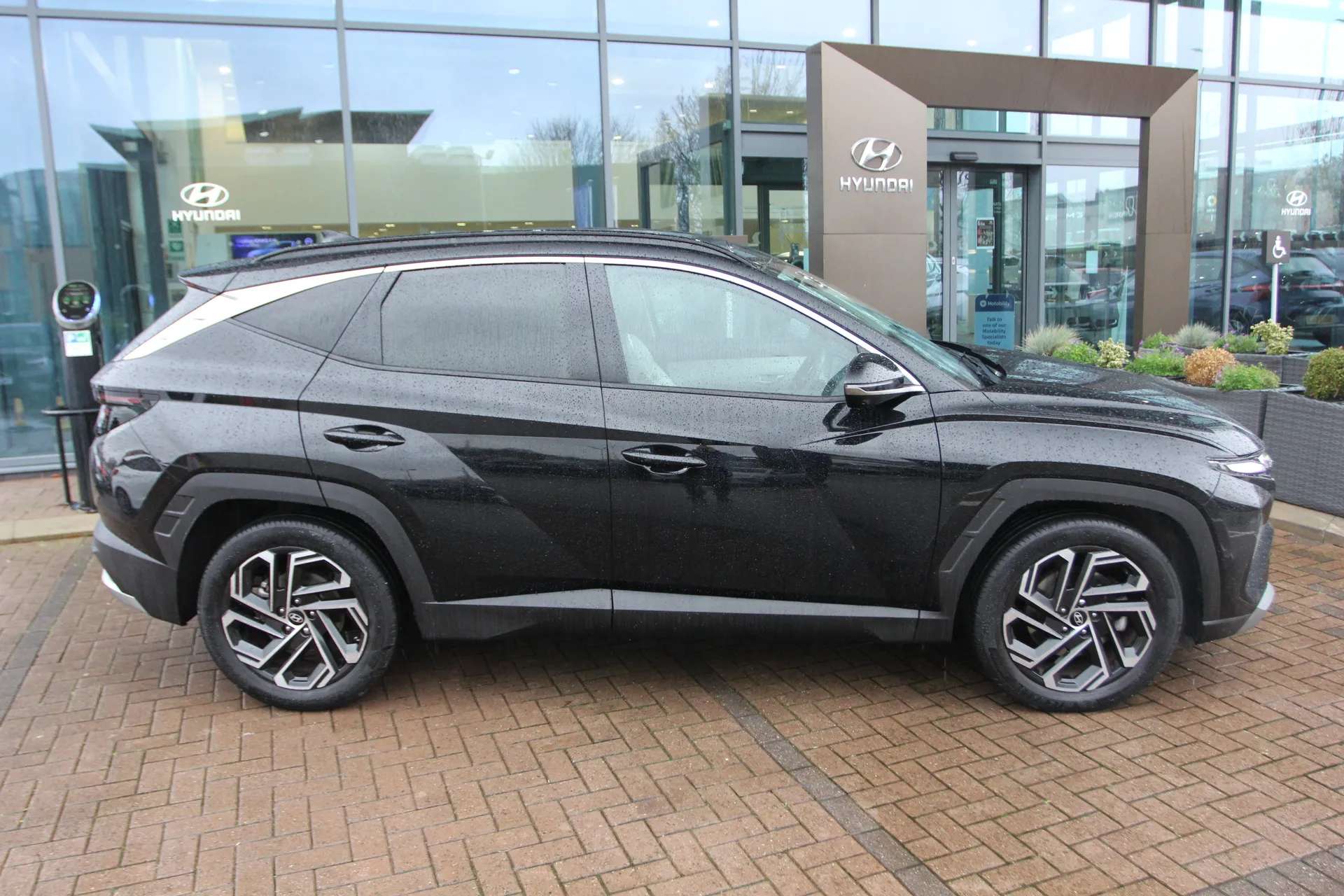 A 2024 HYUNDAI TUCSON 1.6T 48V MHD Ultimate 5dr DCT A 2024 HYUNDAI TUCSON 1.6T 48V MHD Ultimate 5dr DCT