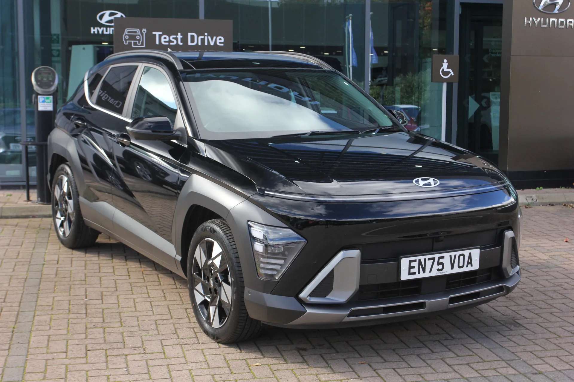 A 2026 HYUNDAI KONA 1.6 Hybrid 138 Ultimate 5dr DCT ZERO DEPOSIT FINANCE AVAILABLE A 2026 HYUNDAI KONA 1.6 Hybrid 138 Ultimate 5dr DCT ZERO DEPOSIT FINANCE AVAILABLE
