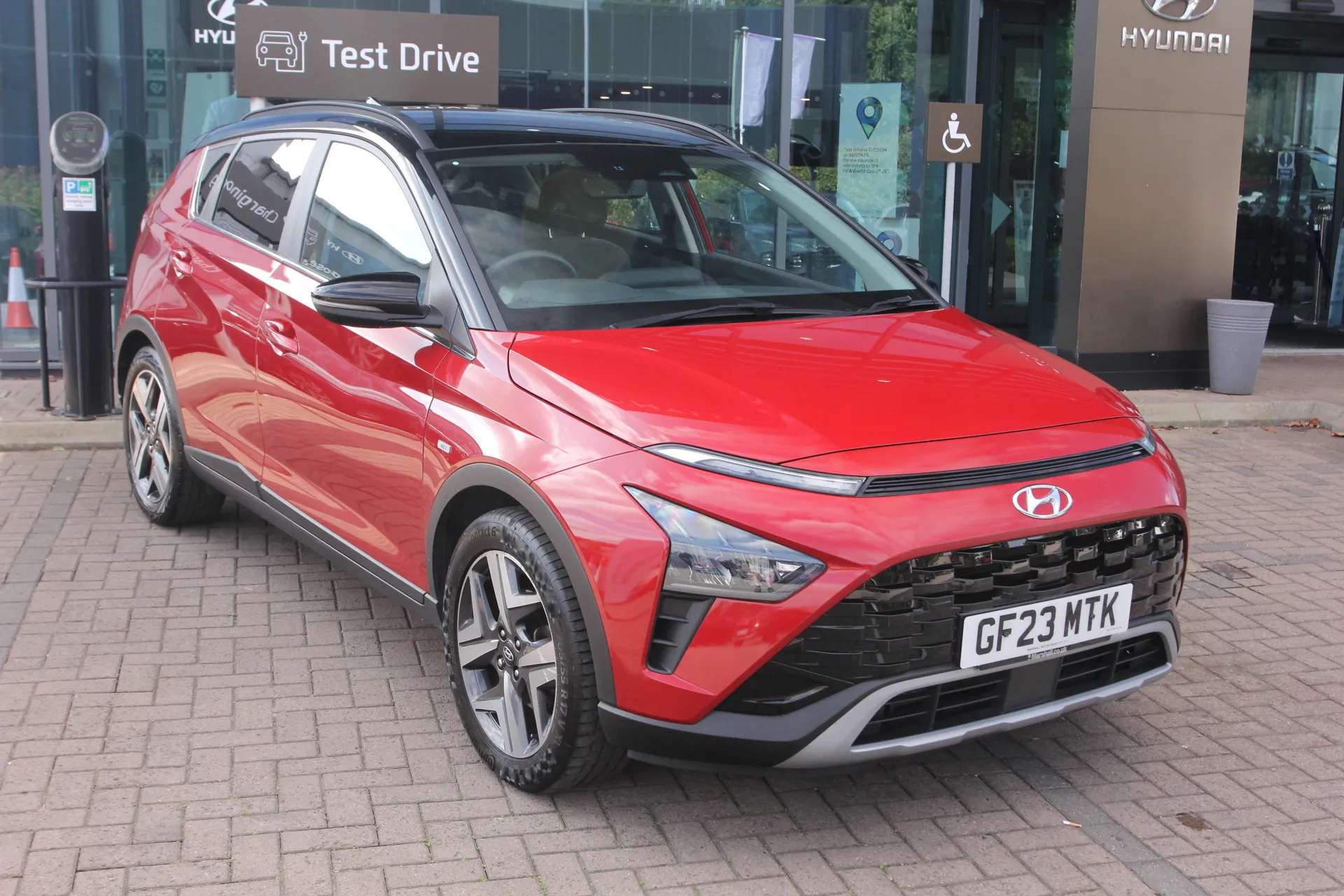 A 2023 HYUNDAI BAYON 1.0 TGDi 48V MHEV Ultimate 5dr DCT ZERO DEPOSIT FINANCE AVAILABLE A 2023 HYUNDAI BAYON 1.0 TGDi 48V MHEV Ultimate 5dr DCT ZERO DEPOSIT FINANCE AVAILABLE