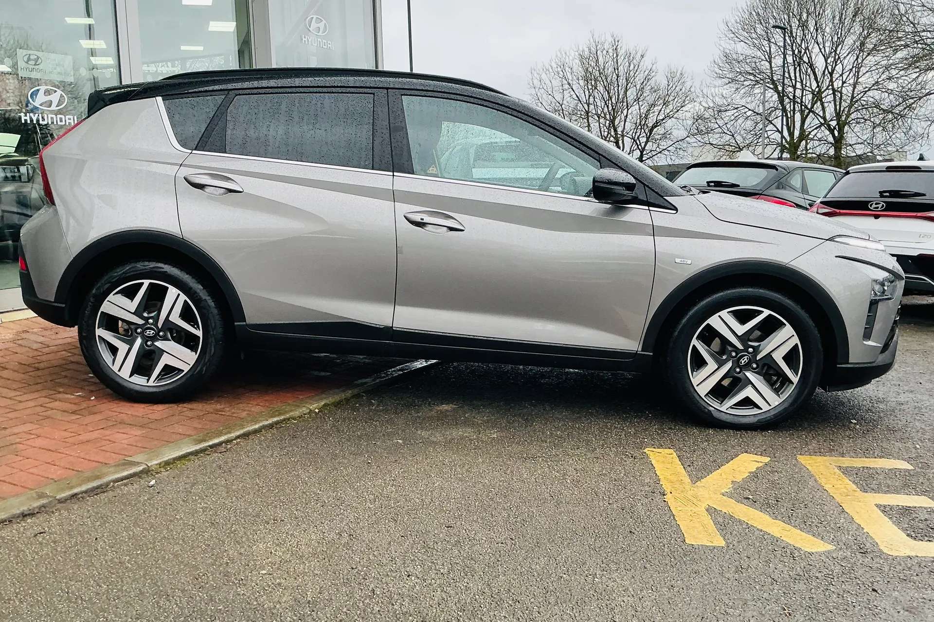 A 2023 HYUNDAI BAYON 1.0 TGDi 48V MHEV Ultimate 5dr DCT âAUTOâNAVâCAMERAâSENSORS A 2023 HYUNDAI BAYON 1.0 TGDi 48V MHEV Ultimate 5dr DCT âAUTOâNAVâCAMERAâSENSORS