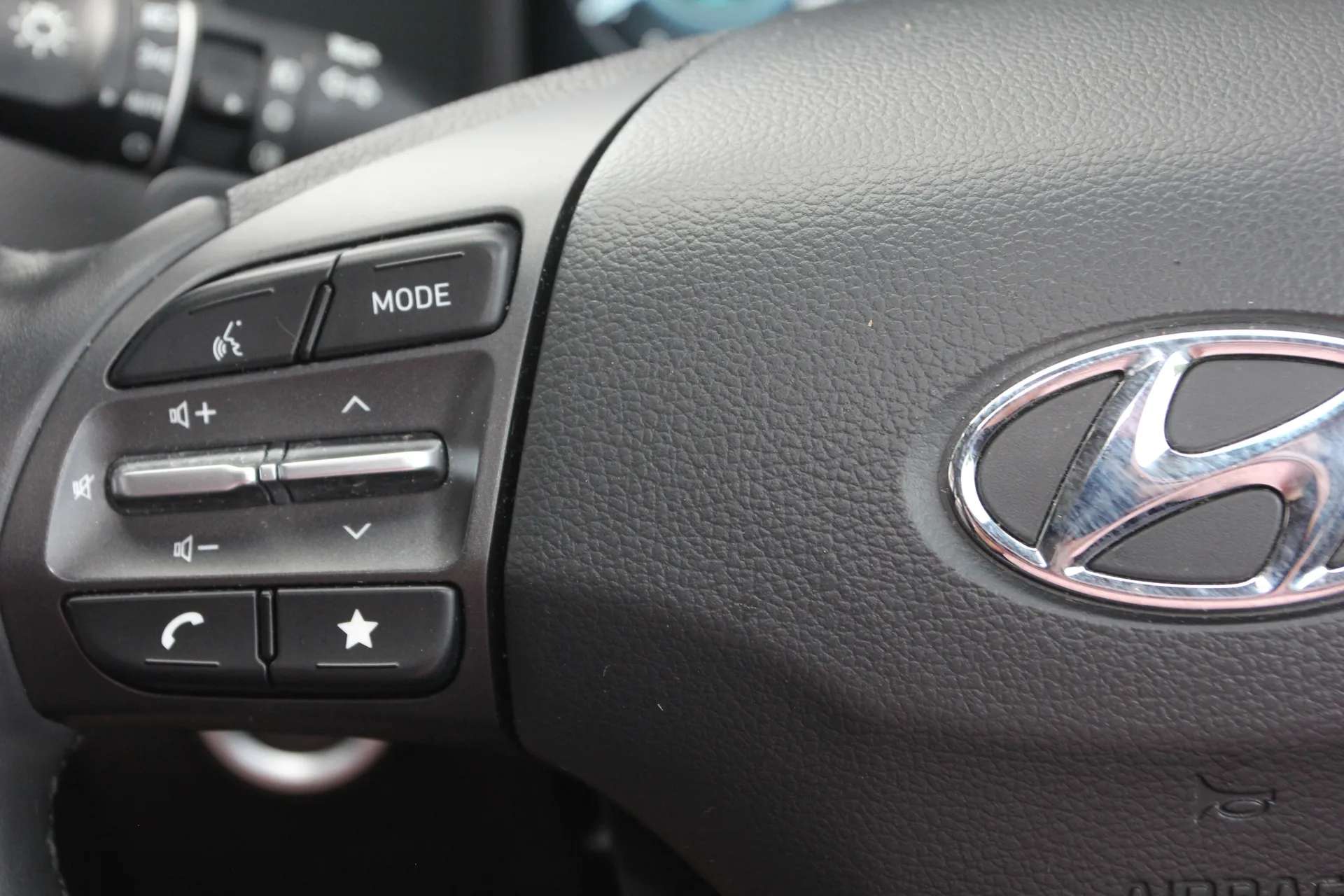 2021 HYUNDAI KONA 2021 HYUNDAI KONA