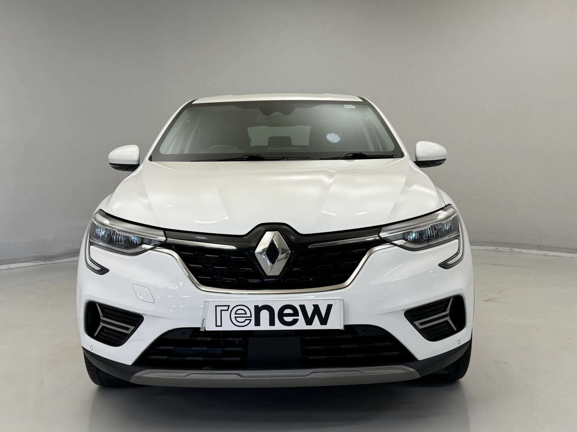A 2022 RENAULT ARKANA 1.3 TCe Mild Hybrid 140 S Edition 5dr EDC A 2022 RENAULT ARKANA 1.3 TCe Mild Hybrid 140 S Edition 5dr EDC