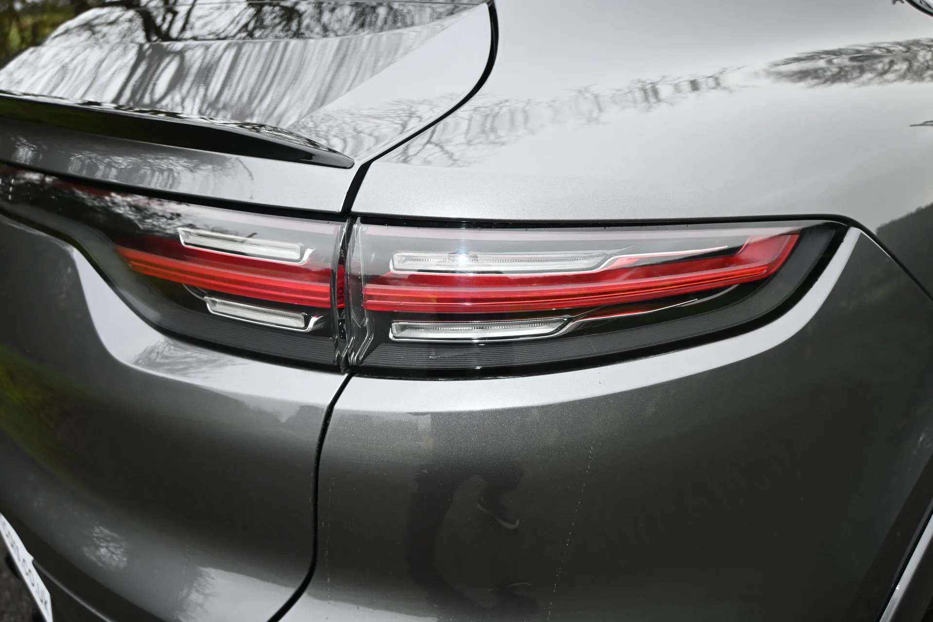 2019 PORSCHE CAYENNE 2019 PORSCHE CAYENNE