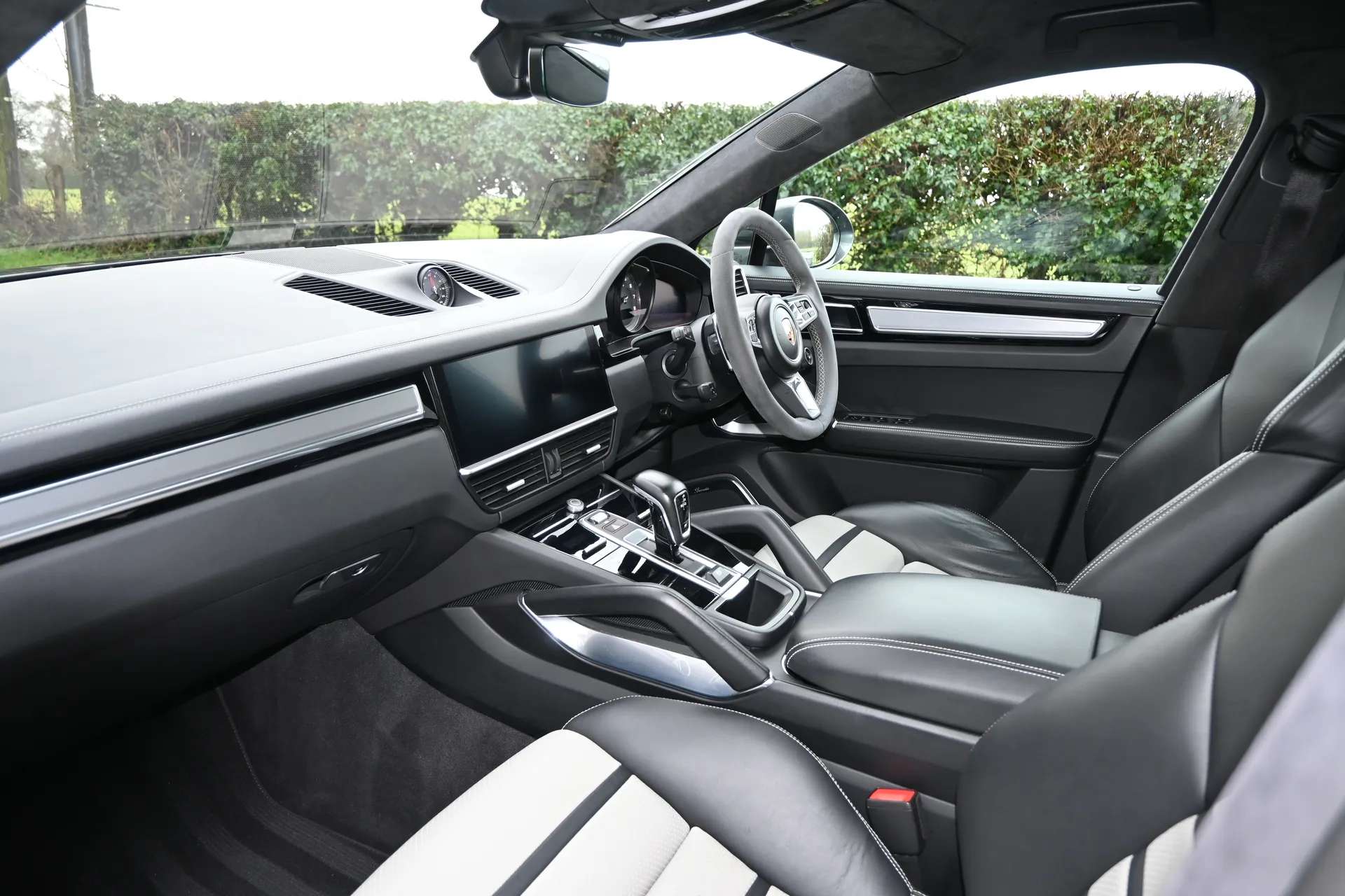 2019 PORSCHE CAYENNE 2019 PORSCHE CAYENNE