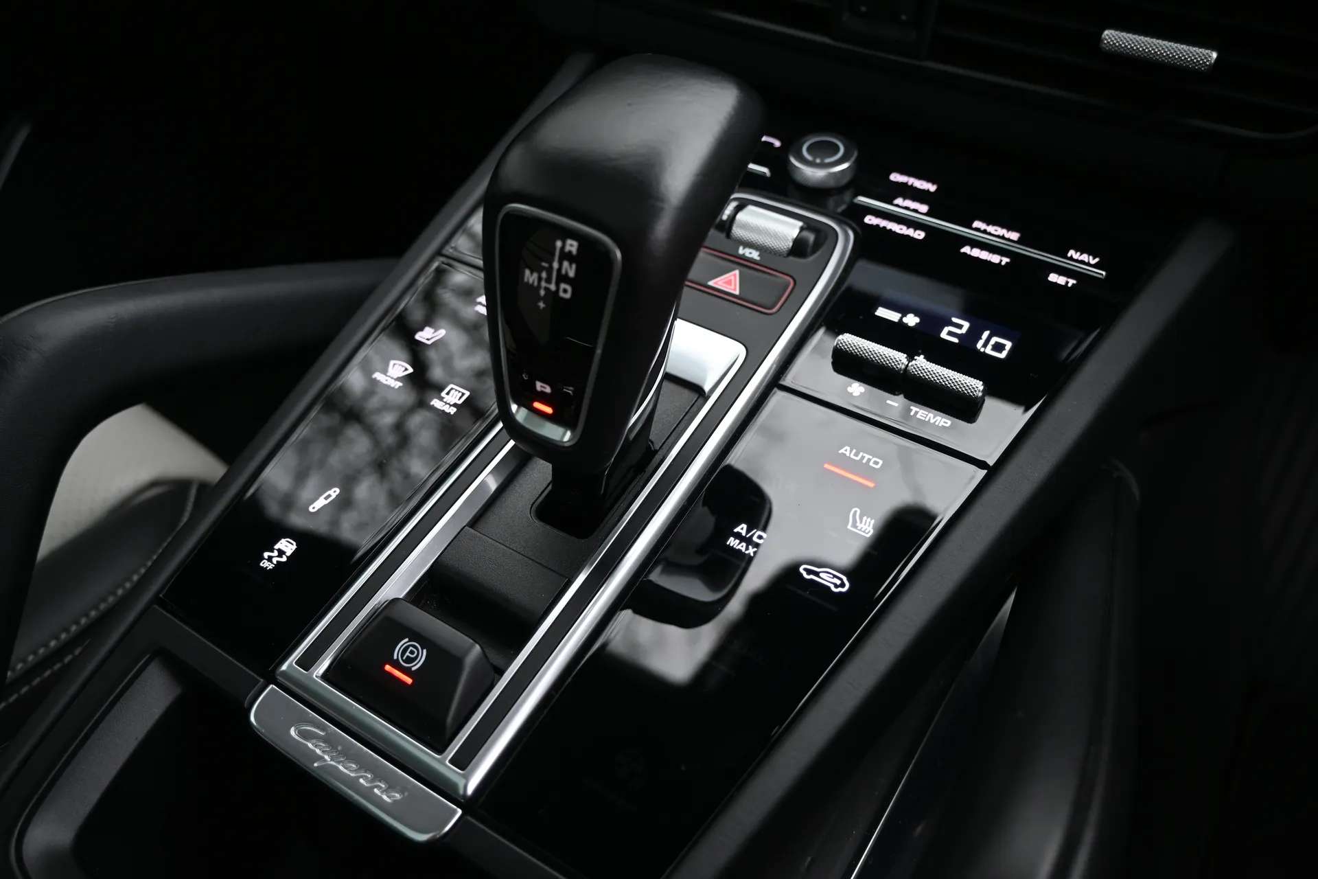 2019 PORSCHE CAYENNE 2019 PORSCHE CAYENNE