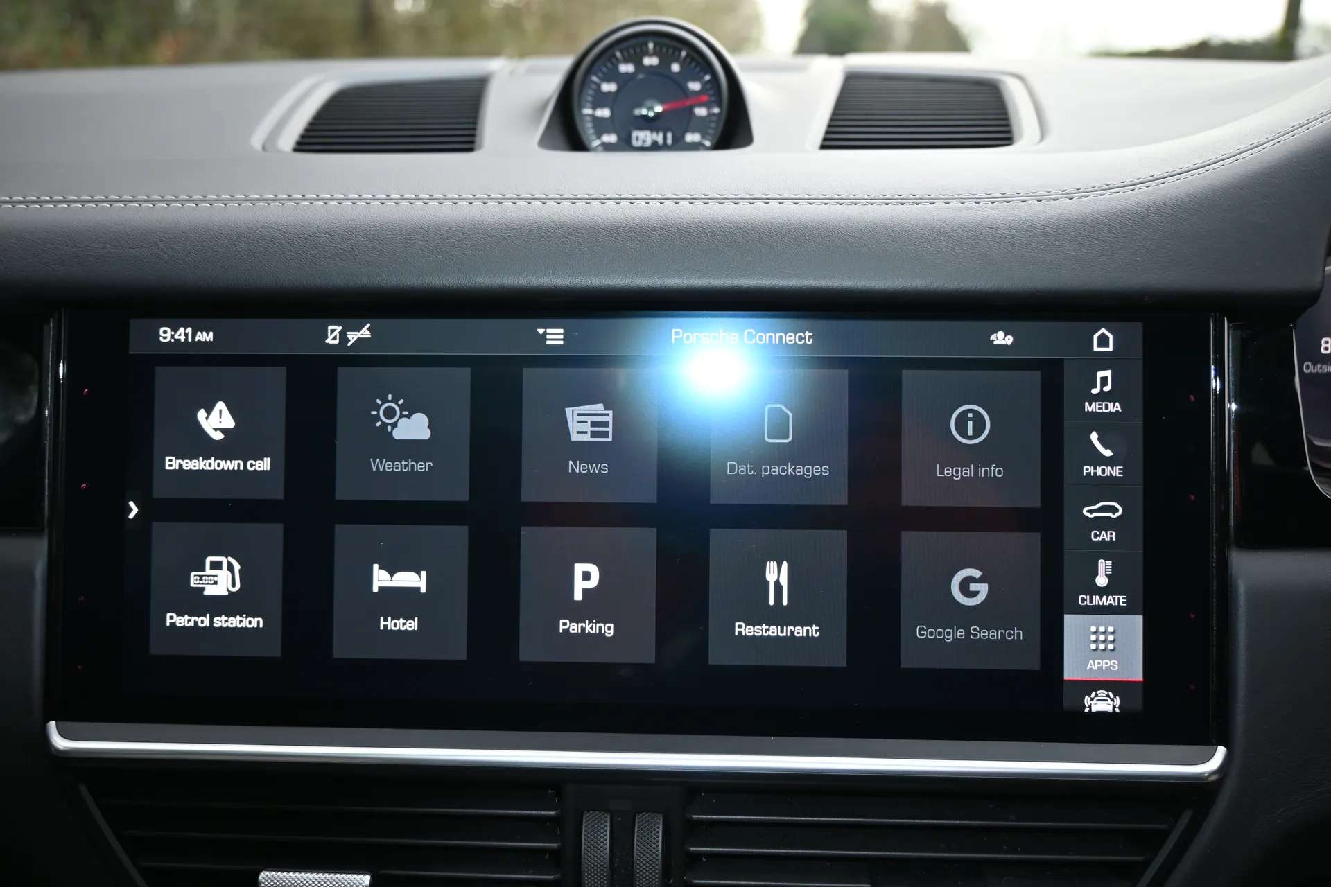 2019 PORSCHE CAYENNE 2019 PORSCHE CAYENNE