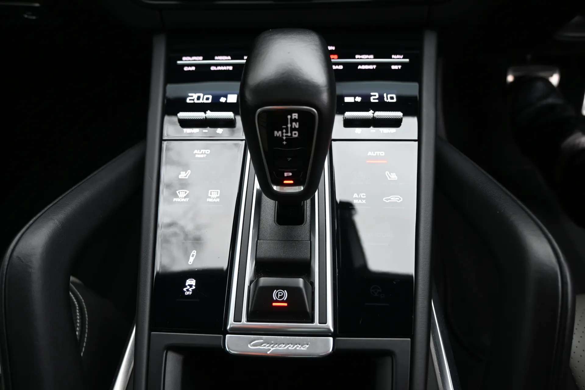 2019 PORSCHE CAYENNE 2019 PORSCHE CAYENNE