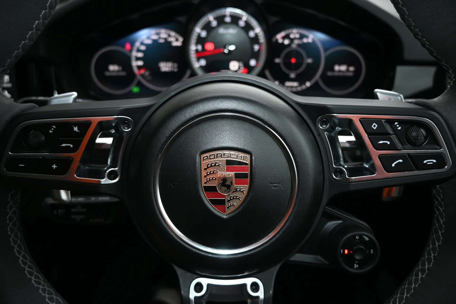 2019 PORSCHE CAYENNE 2019 PORSCHE CAYENNE