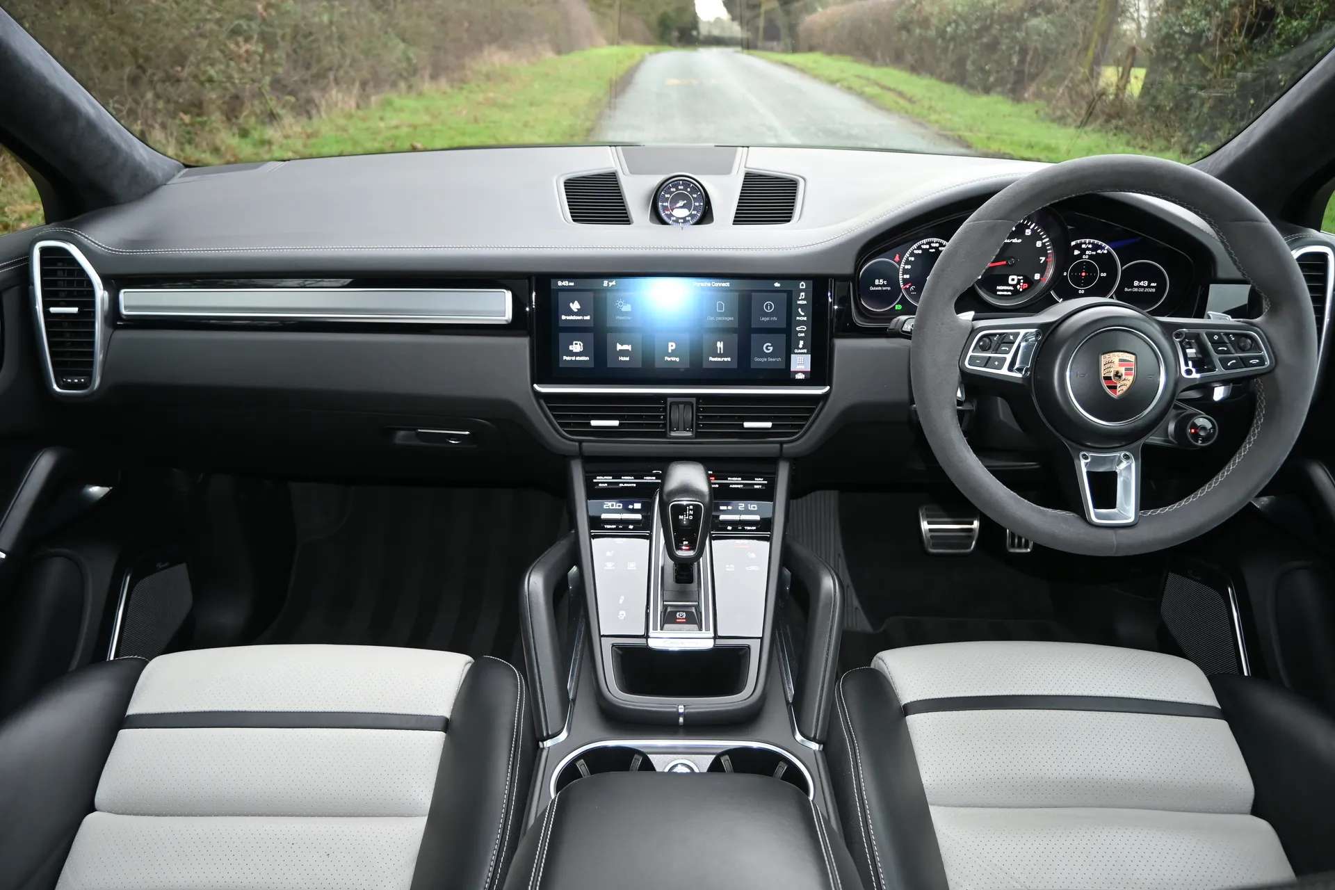 2019 PORSCHE CAYENNE 2019 PORSCHE CAYENNE