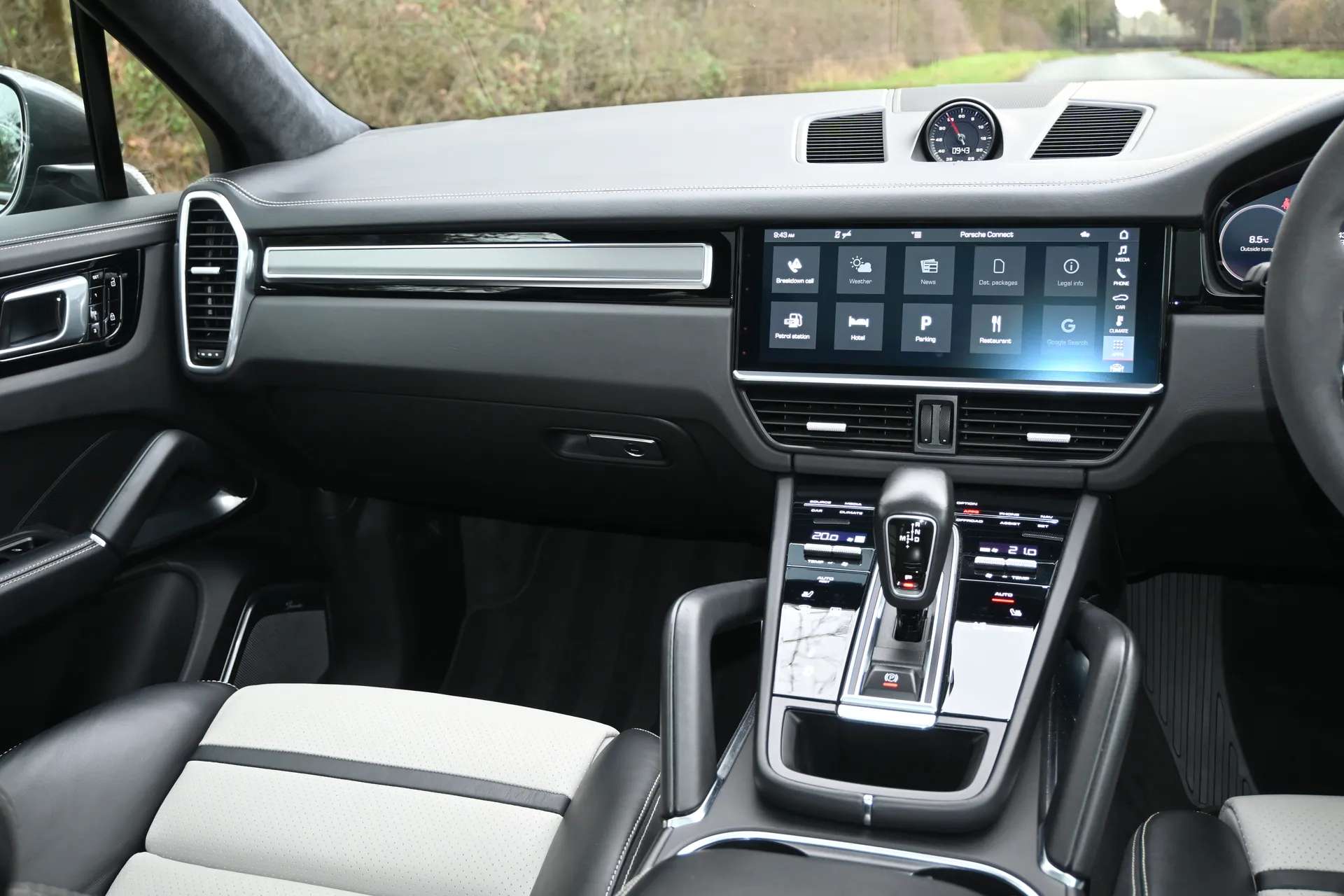 2019 PORSCHE CAYENNE 2019 PORSCHE CAYENNE