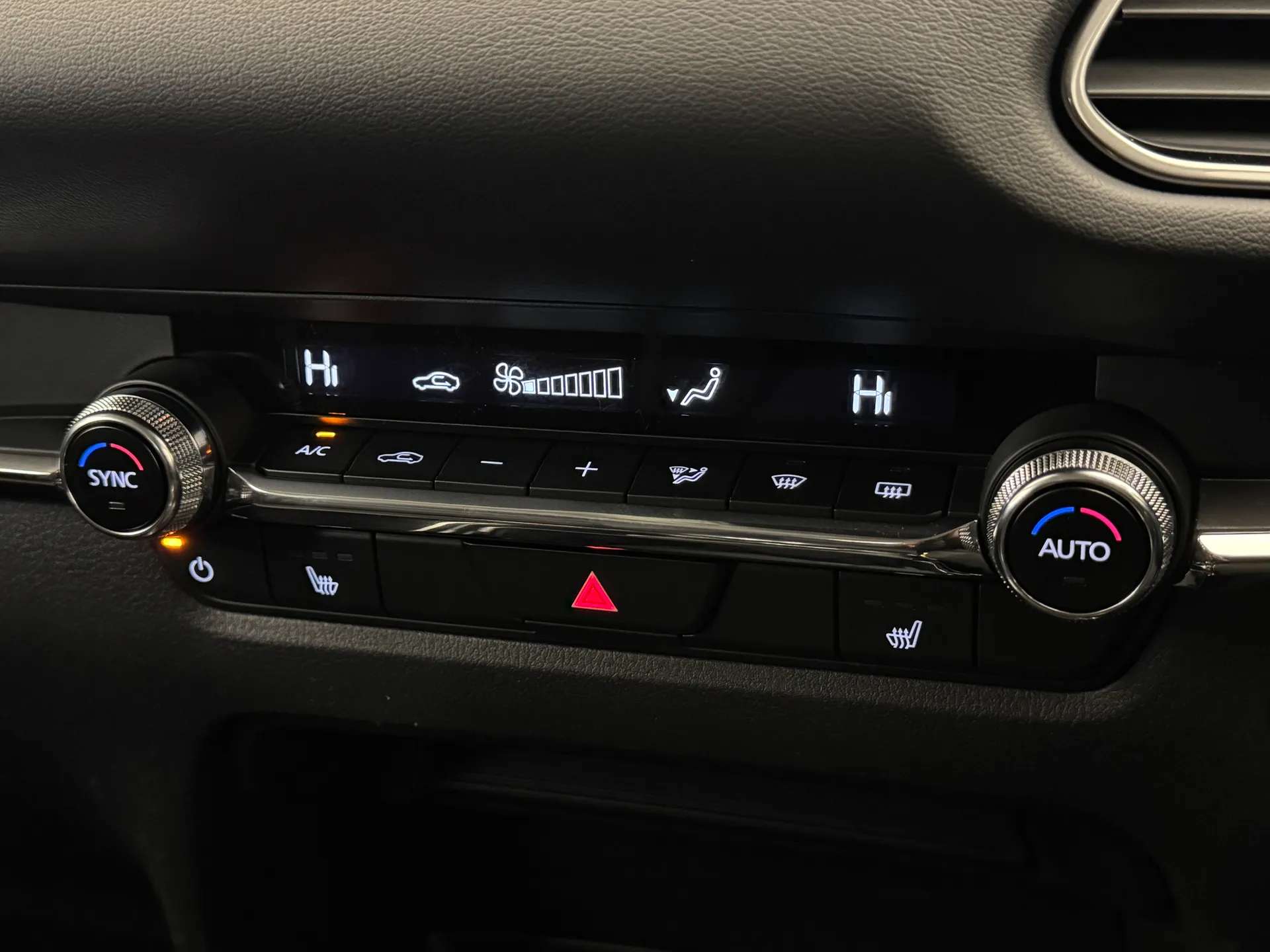 2026 MAZDA CX-30 2026 MAZDA CX-30