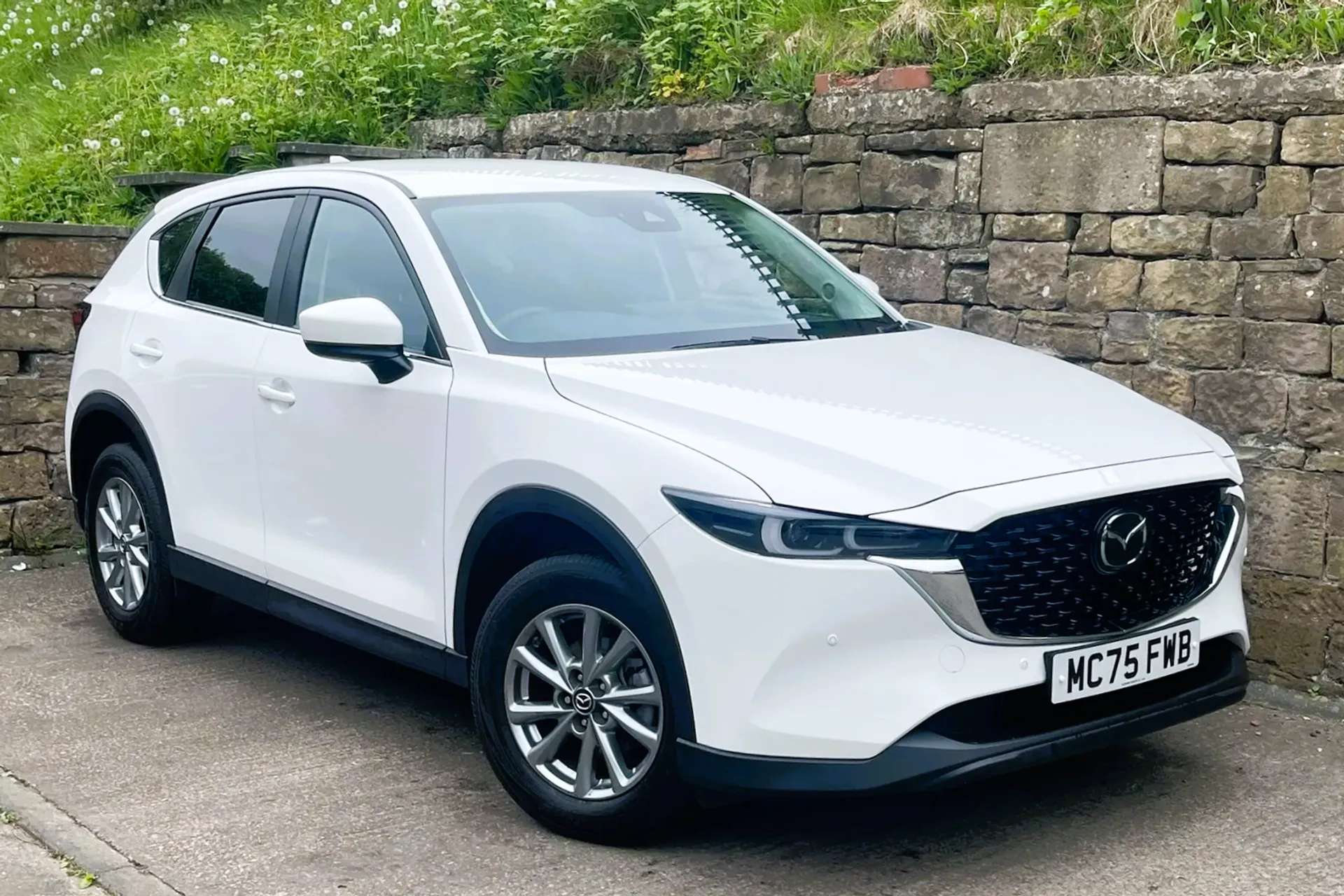 A 2025 MAZDA CX-5 2.0 e-Skyactiv G MHEV Centre-Line 5dr âRADAR CRUISEâBLIND SPOTâ A 2025 MAZDA CX-5 2.0 e-Skyactiv G MHEV Centre-Line 5dr âRADAR CRUISEâBLIND SPOTâ