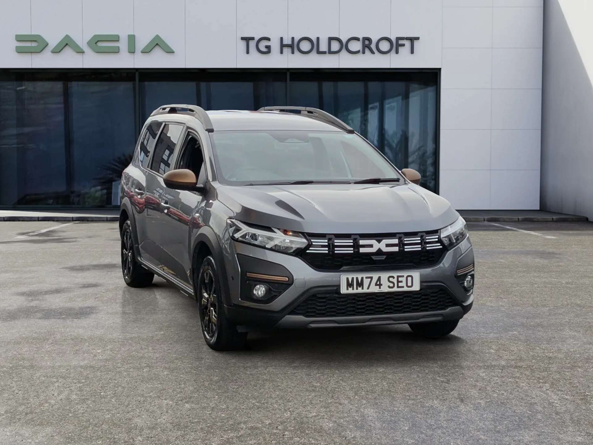 A 2024 DACIA JOGGER 1.6 HEV Extreme 5dr Auto A 2024 DACIA JOGGER 1.6 HEV Extreme 5dr Auto