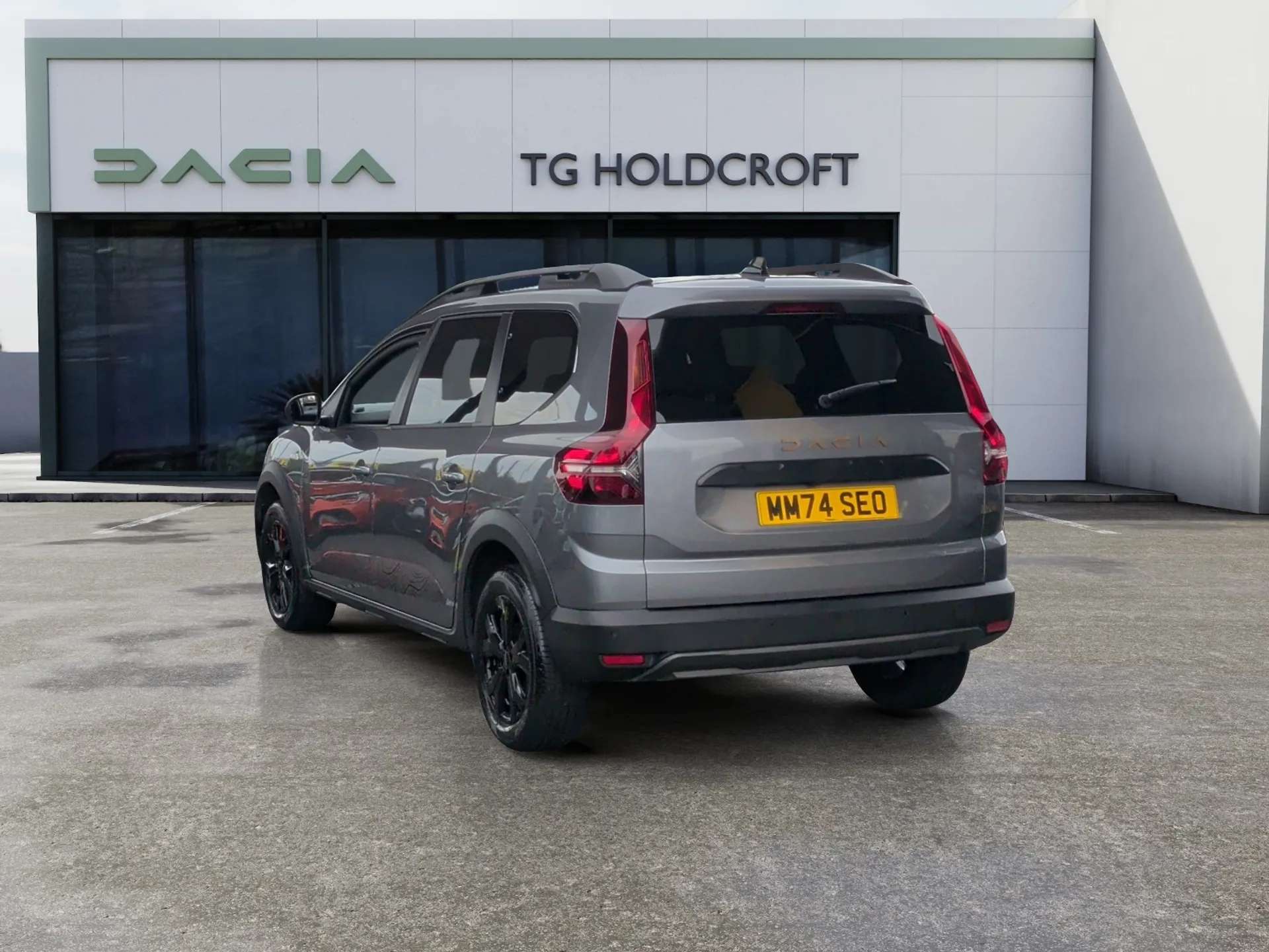 A 2024 DACIA JOGGER 1.6 HEV Extreme 5dr Auto A 2024 DACIA JOGGER 1.6 HEV Extreme 5dr Auto
