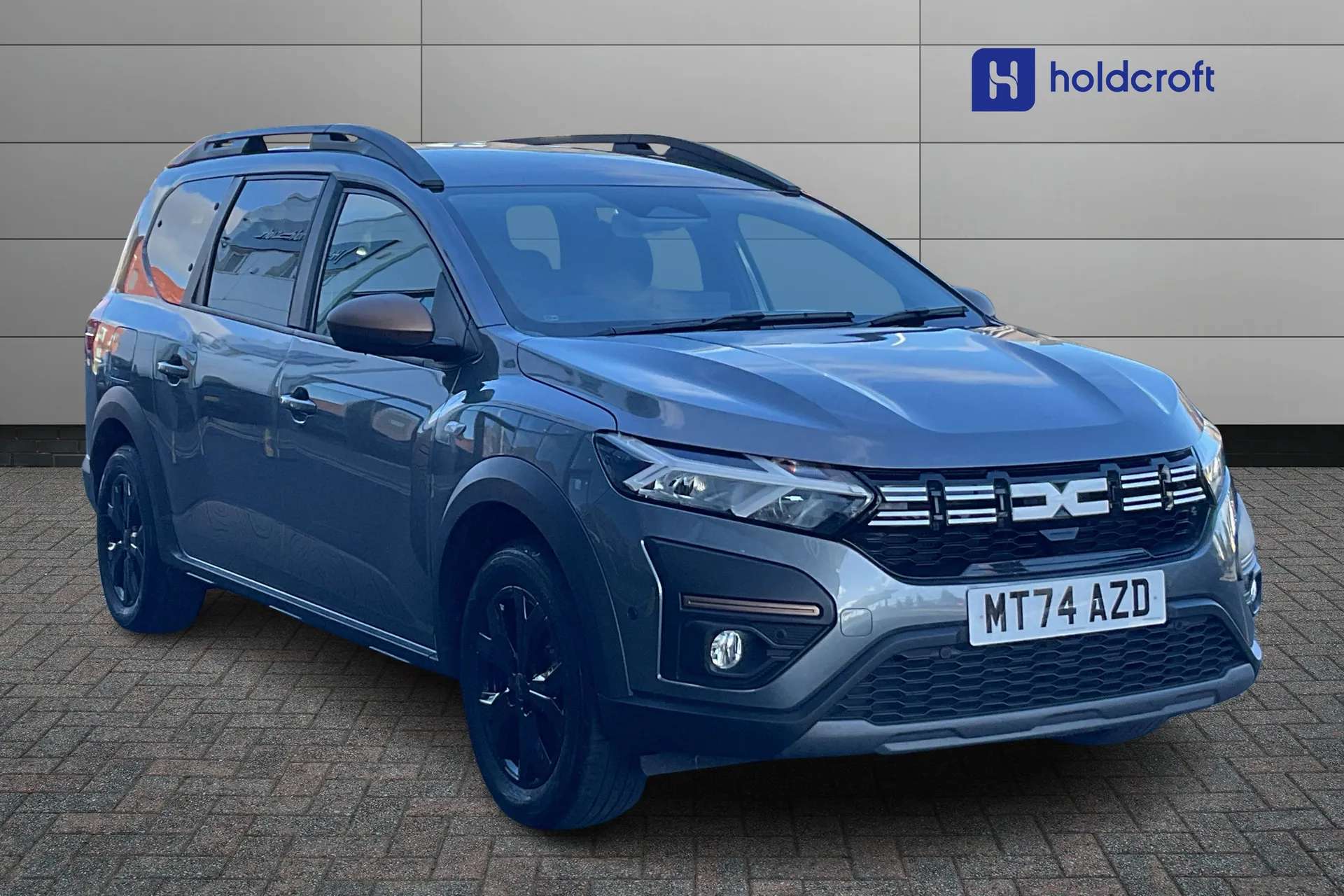 A 2024 DACIA JOGGER 1.6 HEV Extreme 5dr Auto A 2024 DACIA JOGGER 1.6 HEV Extreme 5dr Auto