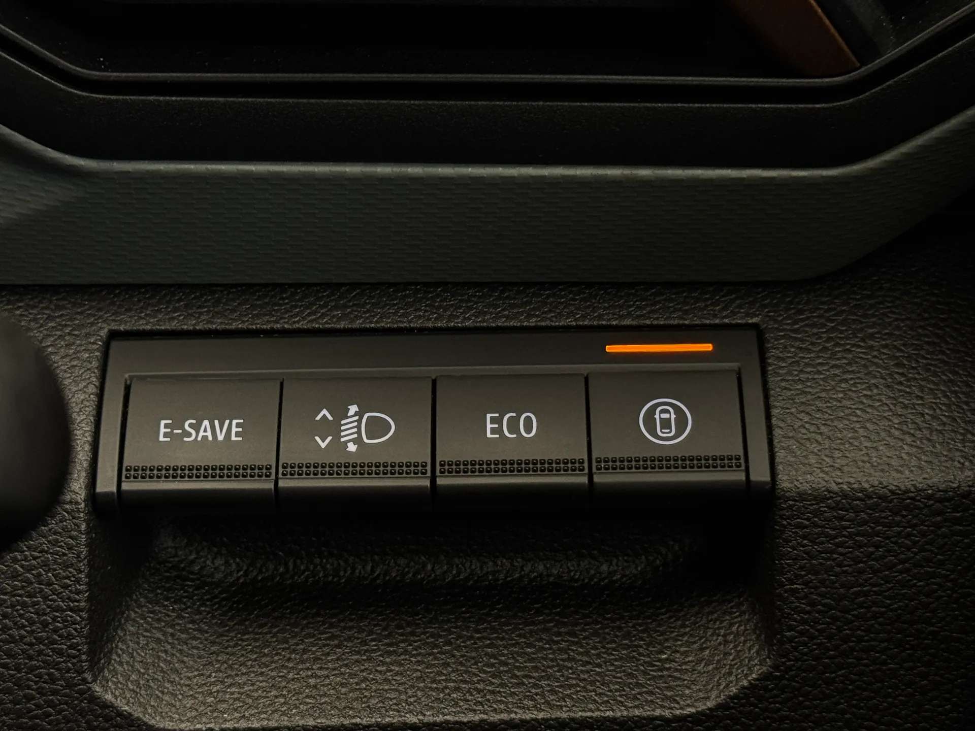 2025 DACIA DUSTER 2025 DACIA DUSTER