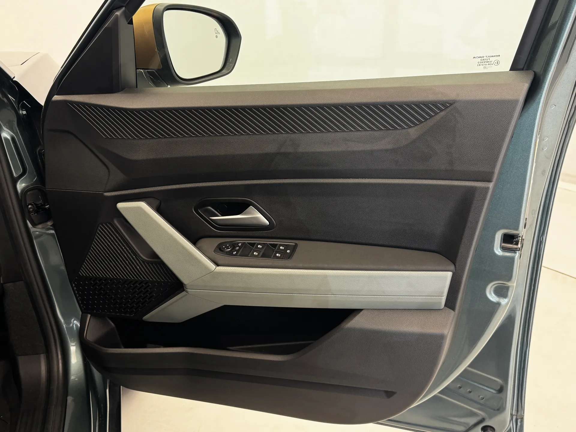2025 DACIA DUSTER 2025 DACIA DUSTER