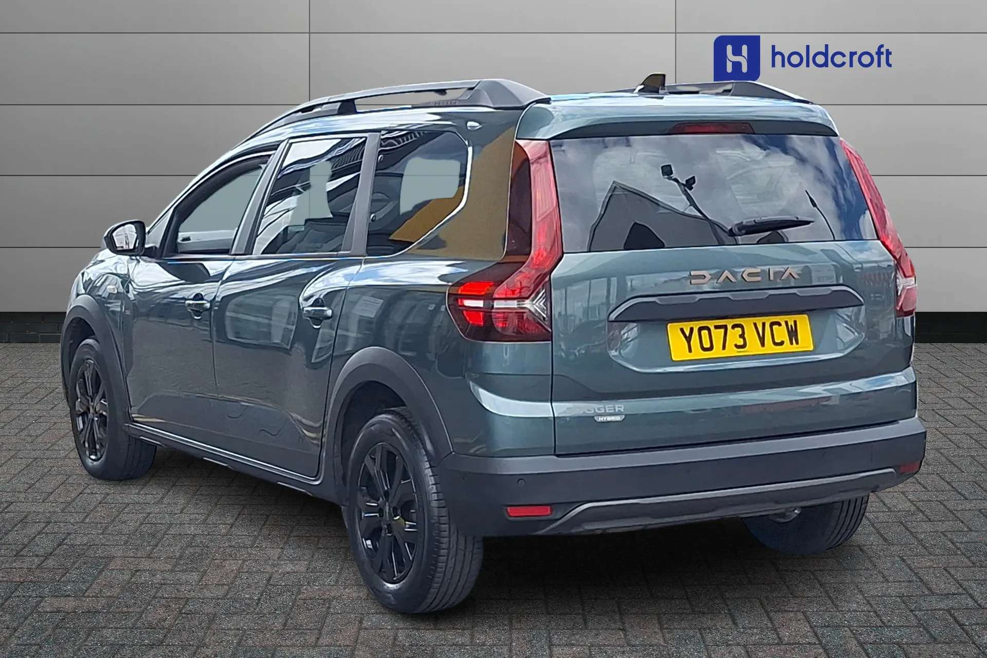 A 2024 DACIA JOGGER 1.6 HEV Extreme 5dr Auto A 2024 DACIA JOGGER 1.6 HEV Extreme 5dr Auto