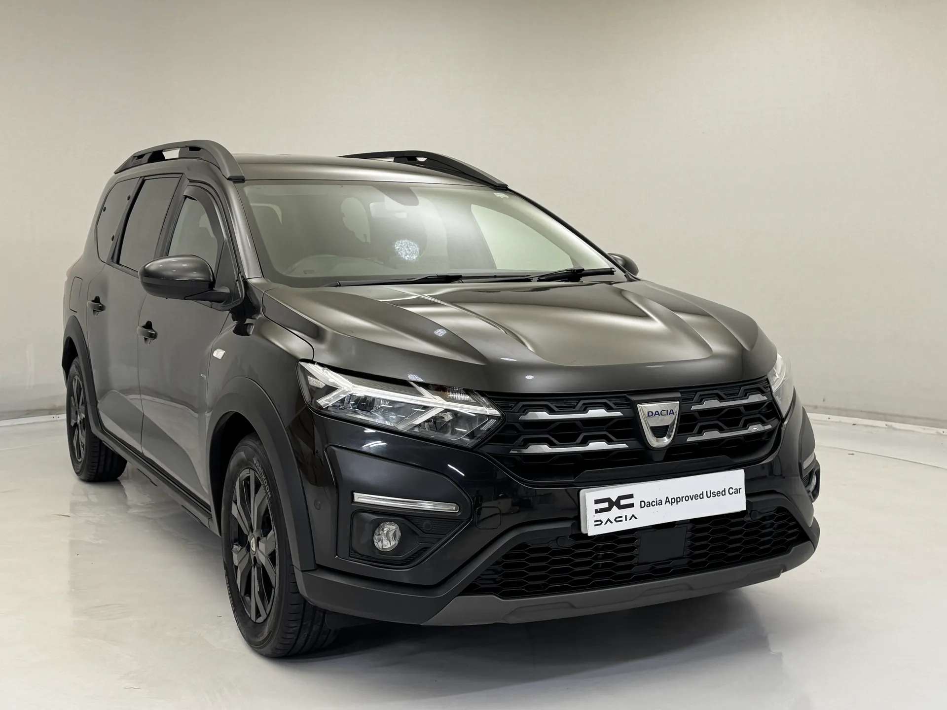 A 2022 DACIA JOGGER 1.0 TCe Extreme SE 5dr A 2022 DACIA JOGGER 1.0 TCe Extreme SE 5dr