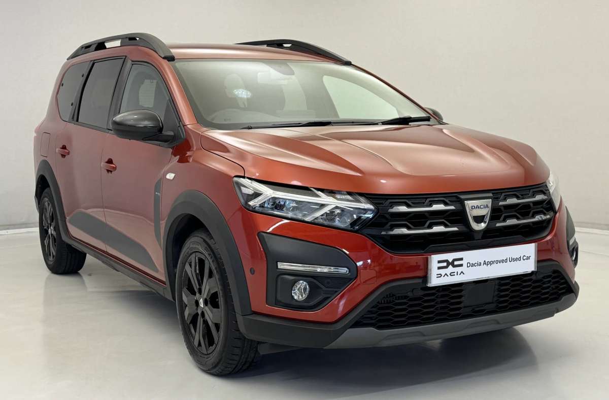 Check out this Dacia Jogger 2022 Petrol Manual