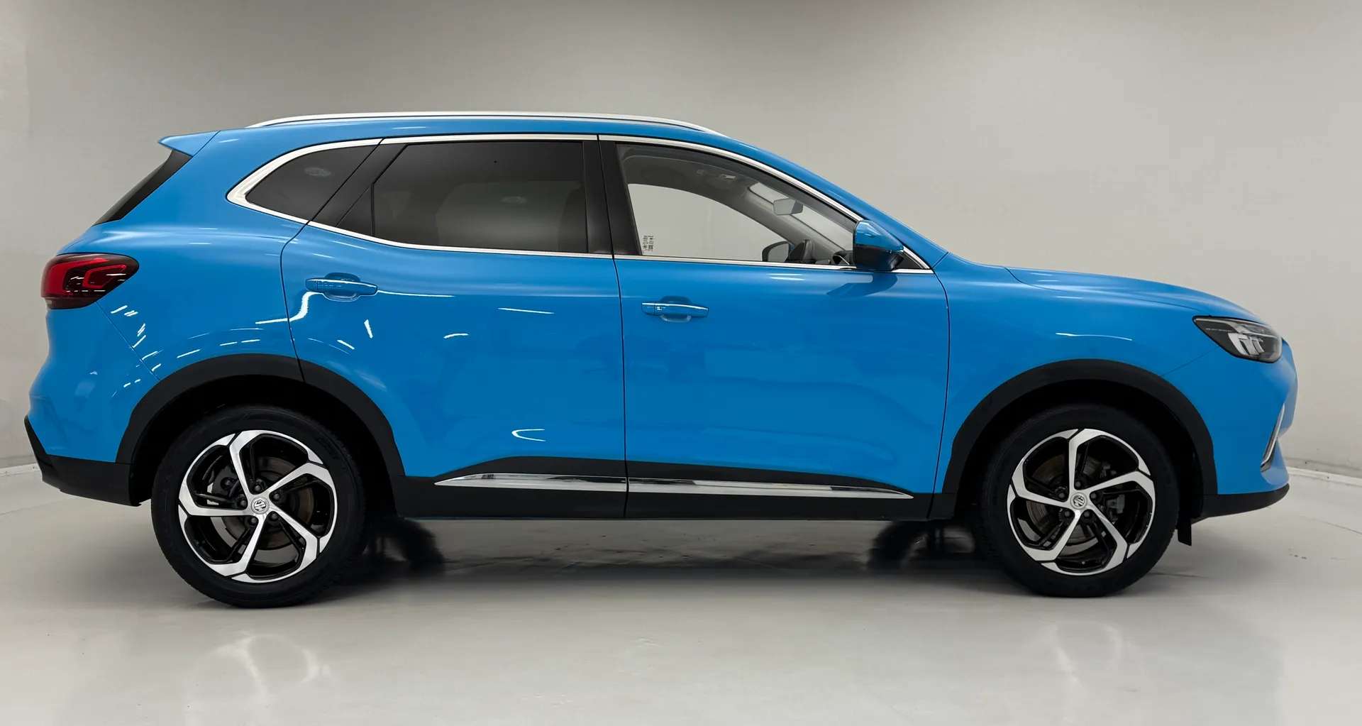 2024 MG MOTOR UK HS 2024 MG MOTOR UK HS