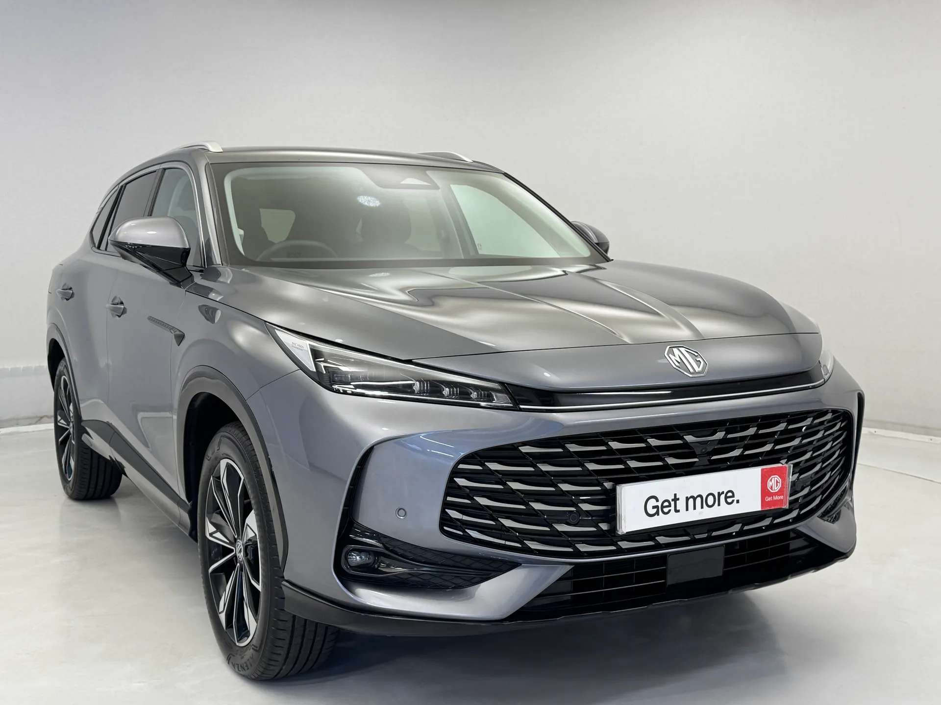 A 2024 MG HS 1.5 T-GDI Trophy 5dr DCT ð©¶ Premium / 9.9% + £500 ð©¶ A 2024 MG HS 1.5 T-GDI Trophy 5dr DCT ð©¶ Premium / 9.9% + £500 ð©¶