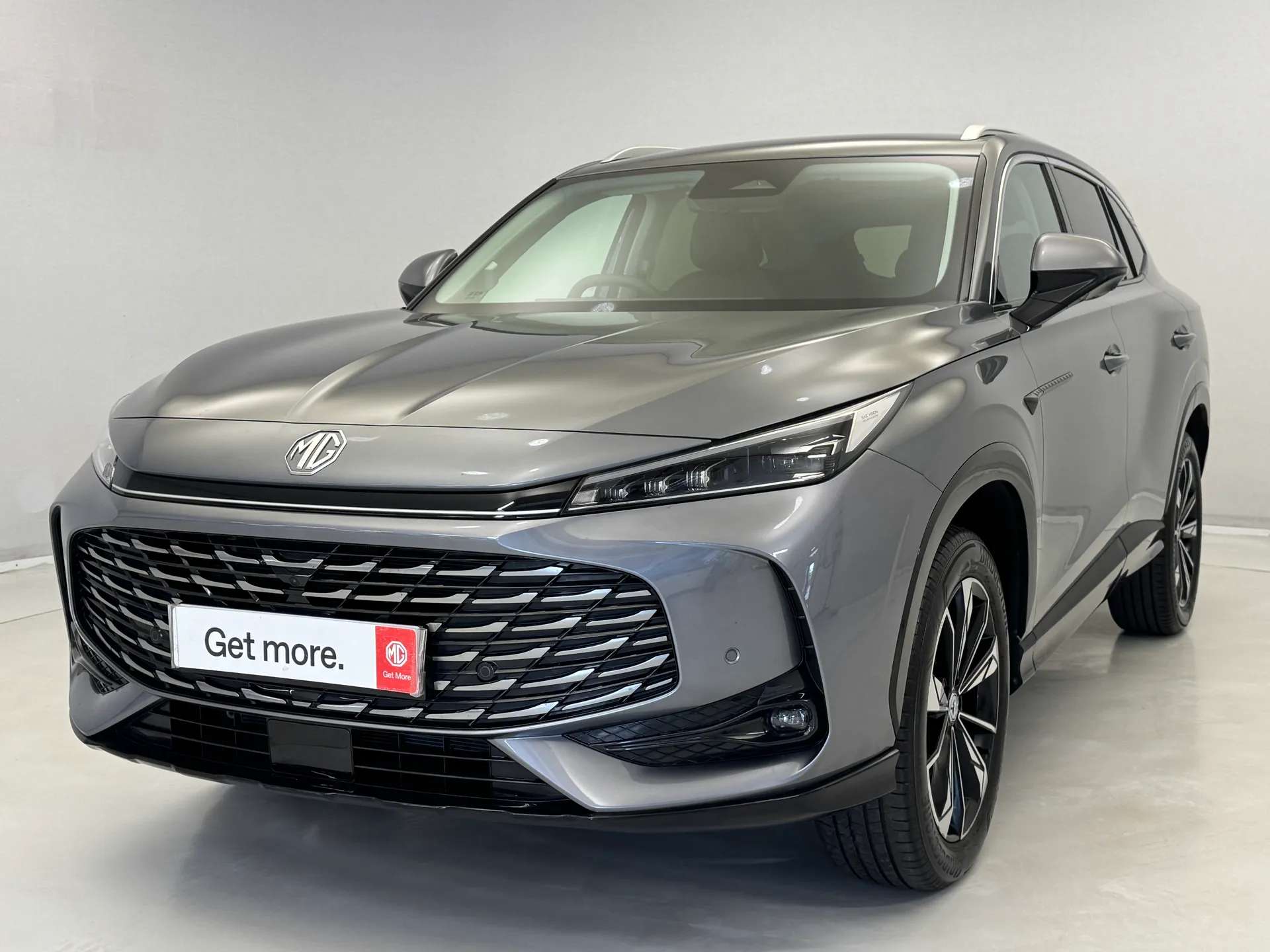 A 2024 MG HS 1.5 T-GDI Trophy 5dr DCT ð©¶ Premium / 9.9% + £500 ð©¶ A 2024 MG HS 1.5 T-GDI Trophy 5dr DCT ð©¶ Premium / 9.9% + £500 ð©¶