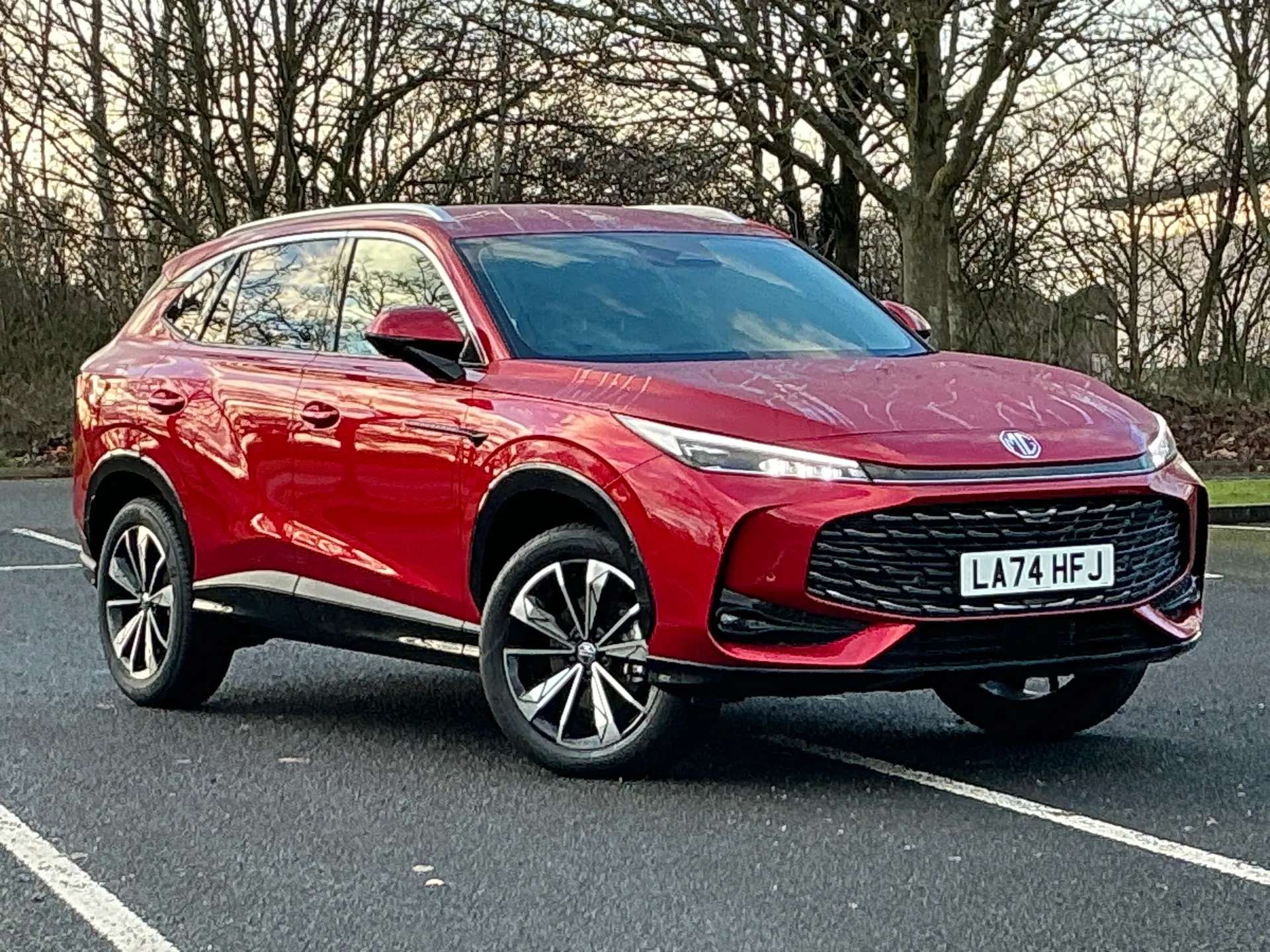 A 2024 MG MOTOR UK HS 1.5 T-GDI Trophy 5dr DCT A 2024 MG MOTOR UK HS 1.5 T-GDI Trophy 5dr DCT