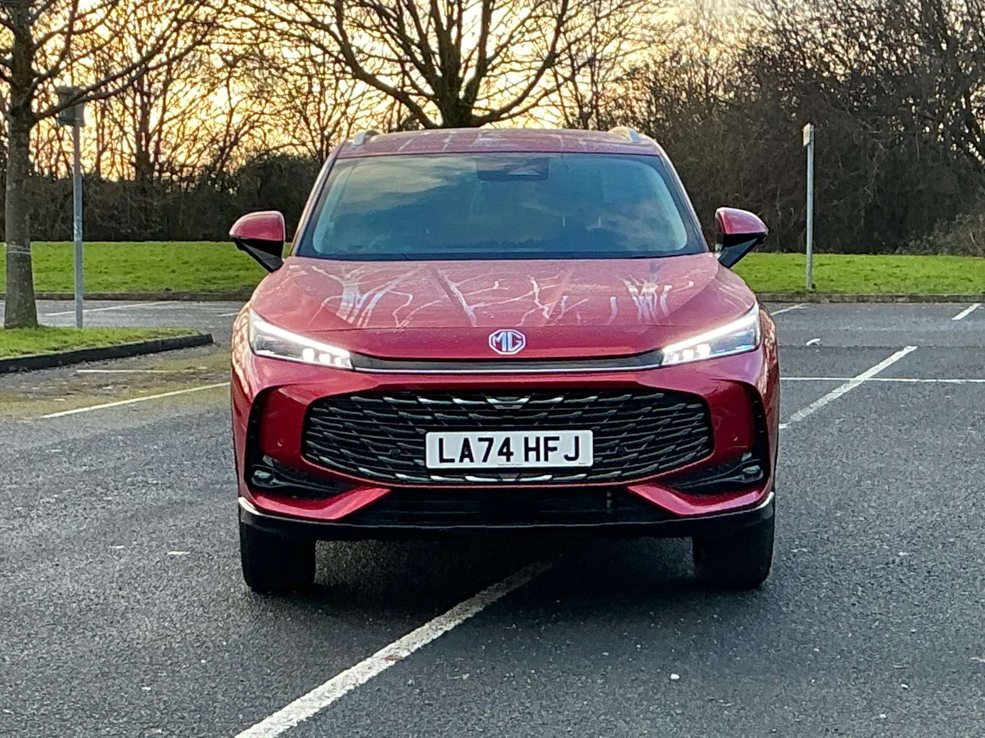 A 2024 MG MOTOR UK HS 1.5 T-GDI Trophy 5dr DCT A 2024 MG MOTOR UK HS 1.5 T-GDI Trophy 5dr DCT