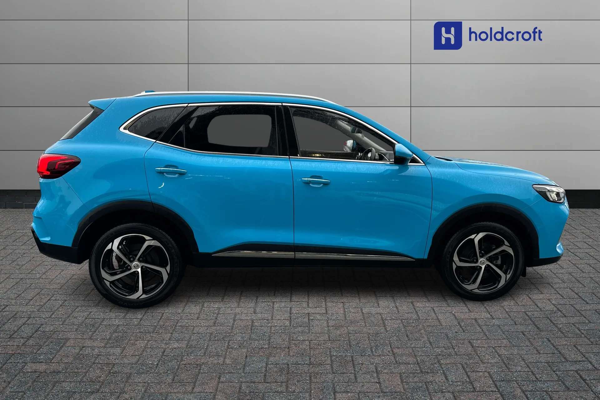 2023 MG HS 2023 MG HS