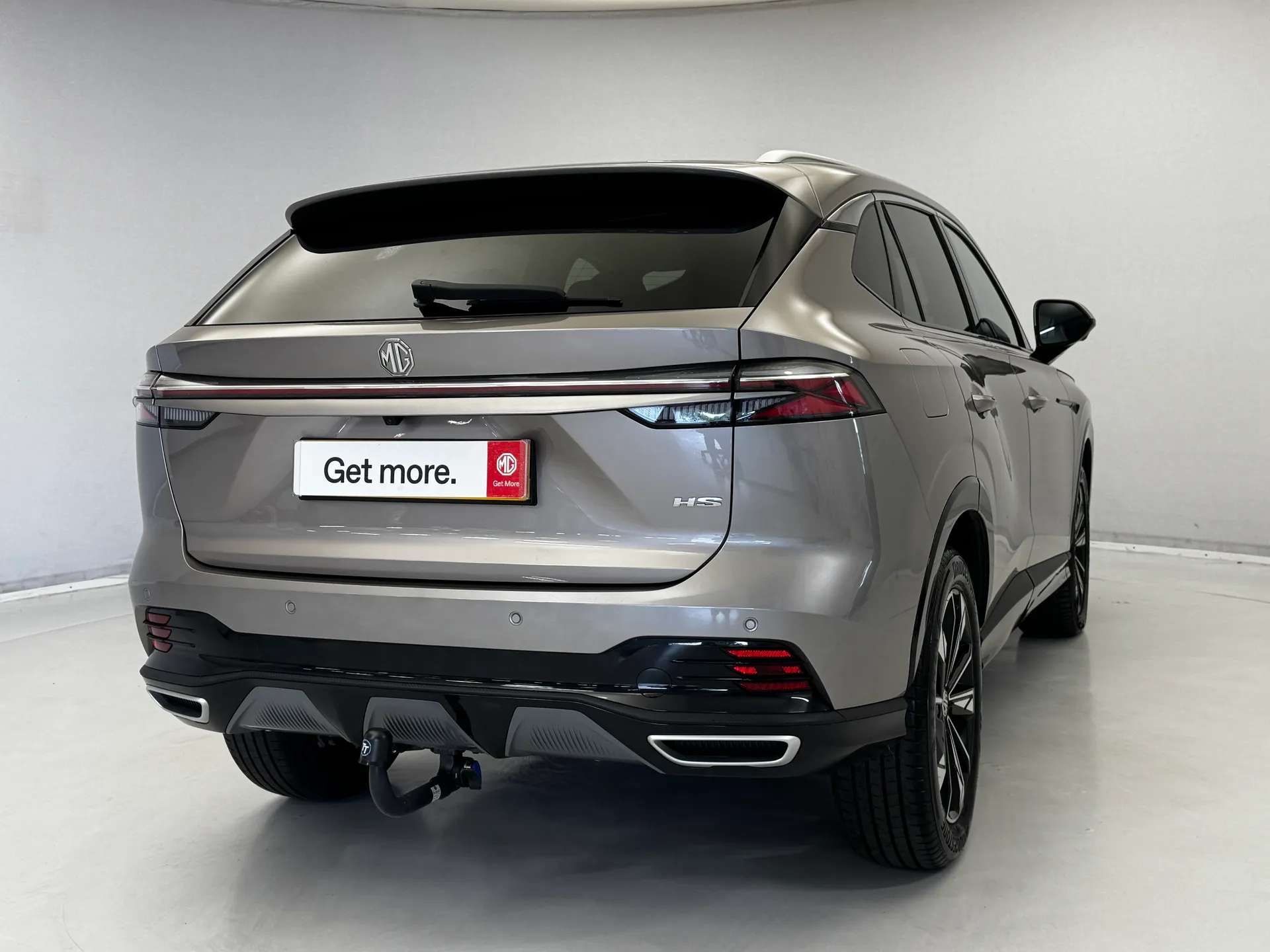 A 2025 MG HS 1.5 T-GDI Trophy 5dr DCT ð©¶ Premium AUTOMATIC ð©¶ A 2025 MG HS 1.5 T-GDI Trophy 5dr DCT ð©¶ Premium AUTOMATIC ð©¶