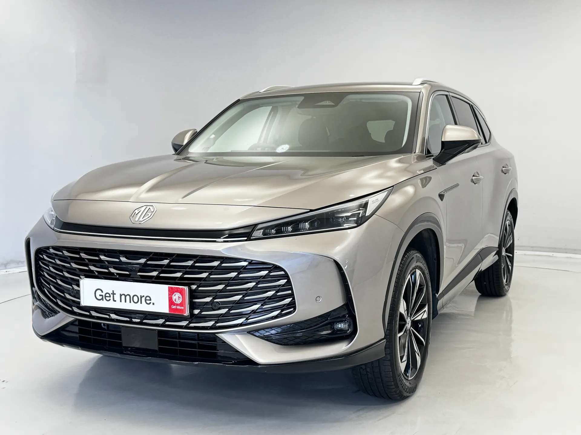 A 2025 MG HS 1.5 T-GDI Trophy 5dr DCT ð©¶ Premium AUTOMATIC ð©¶ A 2025 MG HS 1.5 T-GDI Trophy 5dr DCT ð©¶ Premium AUTOMATIC ð©¶