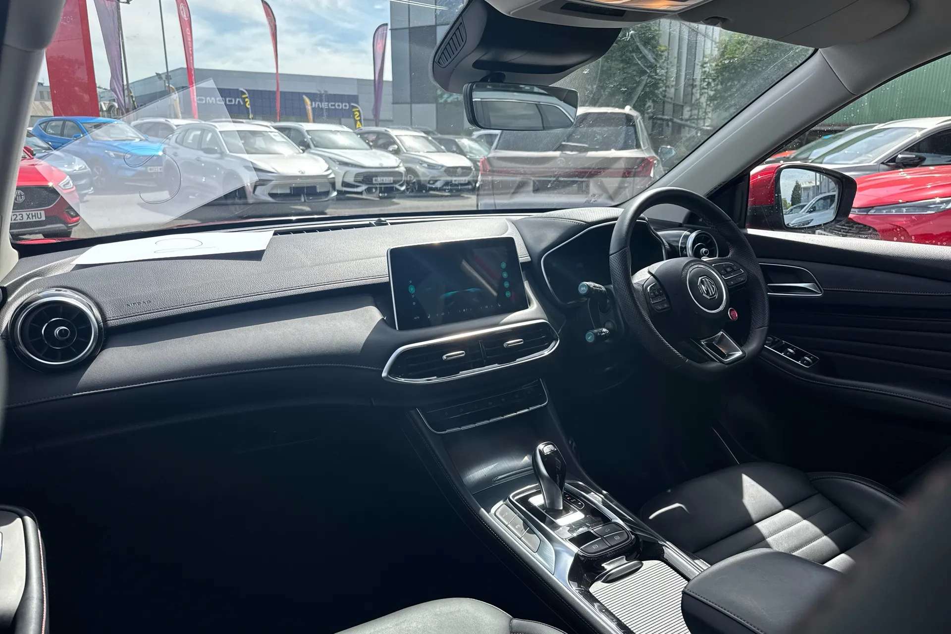 A 2024 MG HS 1.5 T-GDI Trophy 5dr DCT A 2024 MG HS 1.5 T-GDI Trophy 5dr DCT