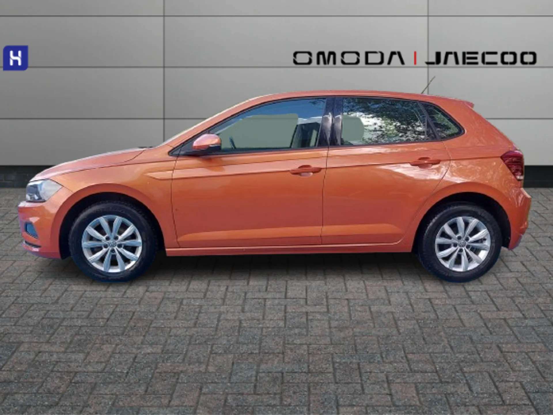 A 2018 VOLKSWAGEN POLO 1.0 TSI 95 SE 5dr A 2018 VOLKSWAGEN POLO 1.0 TSI 95 SE 5dr