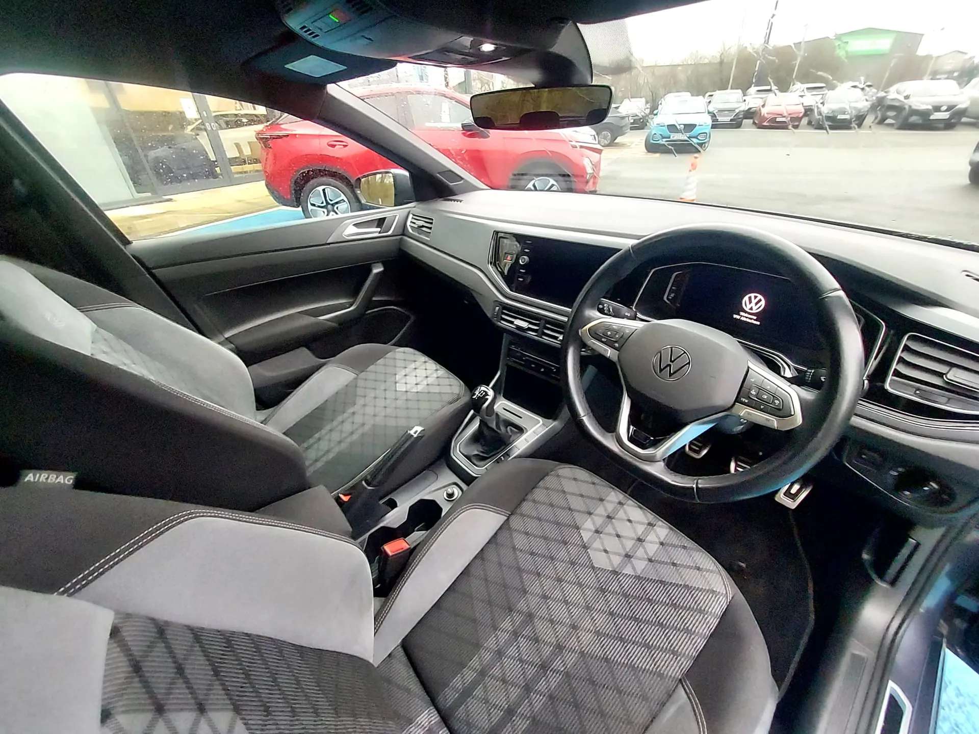 A 2023 VOLKSWAGEN POLO 1.0 TSI R-Line 5dr A 2023 VOLKSWAGEN POLO 1.0 TSI R-Line 5dr