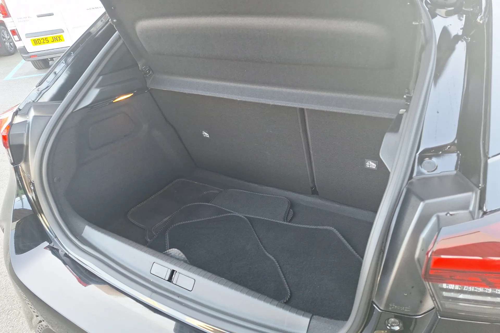 2025 VAUXHALL CORSA 2025 VAUXHALL CORSA