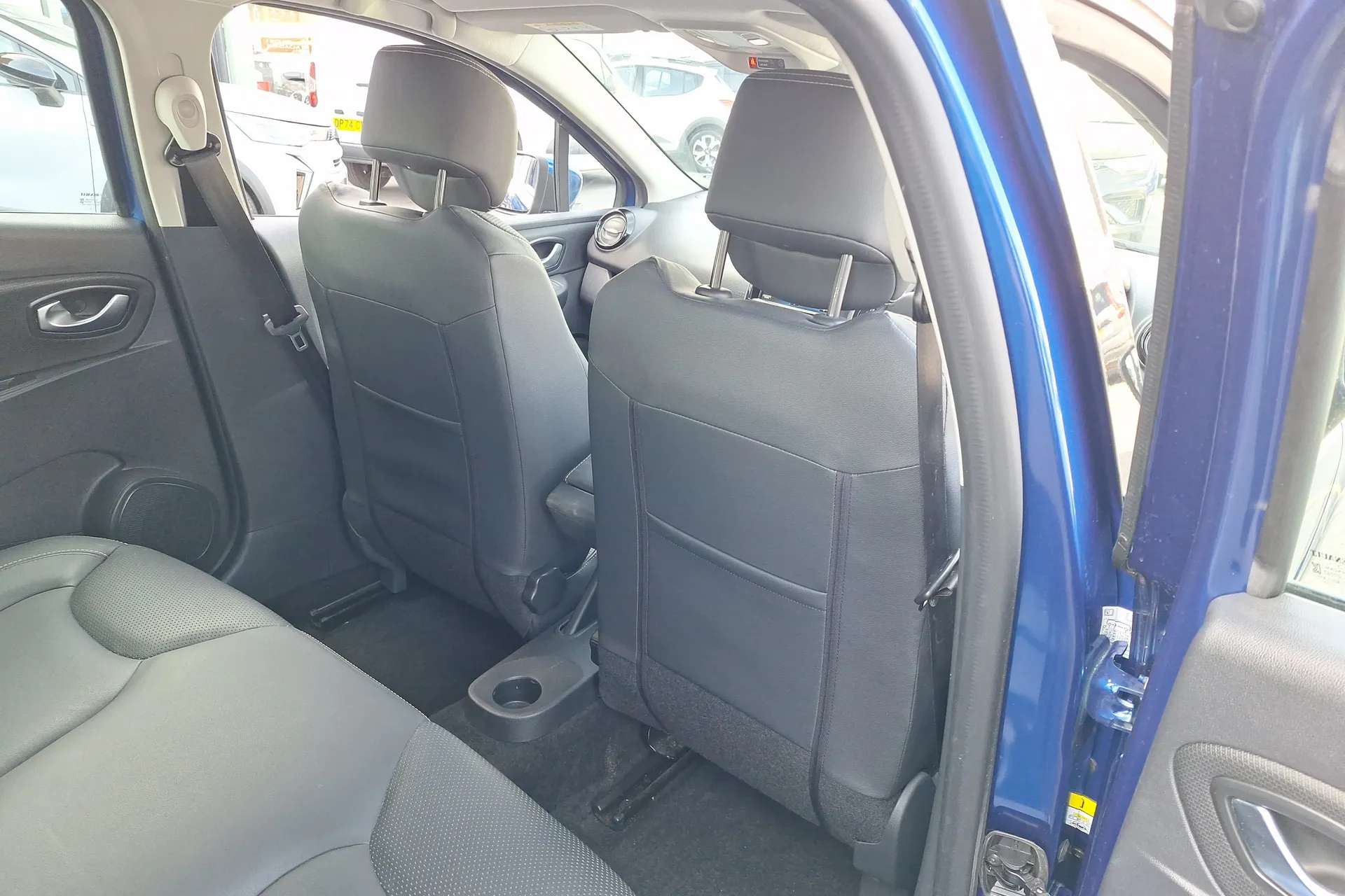 2018 RENAULT CLIO 2018 RENAULT CLIO