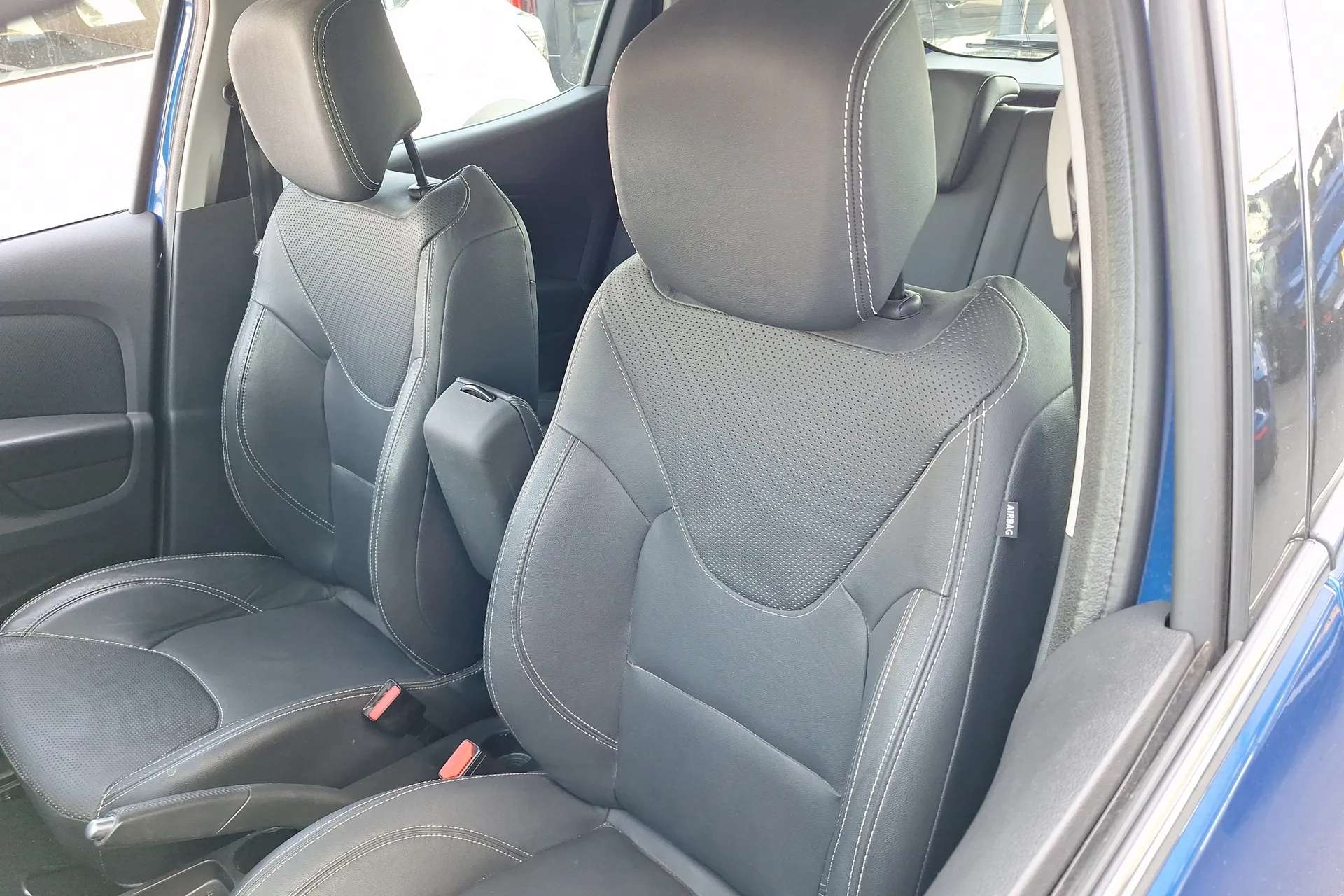 2018 RENAULT CLIO 2018 RENAULT CLIO