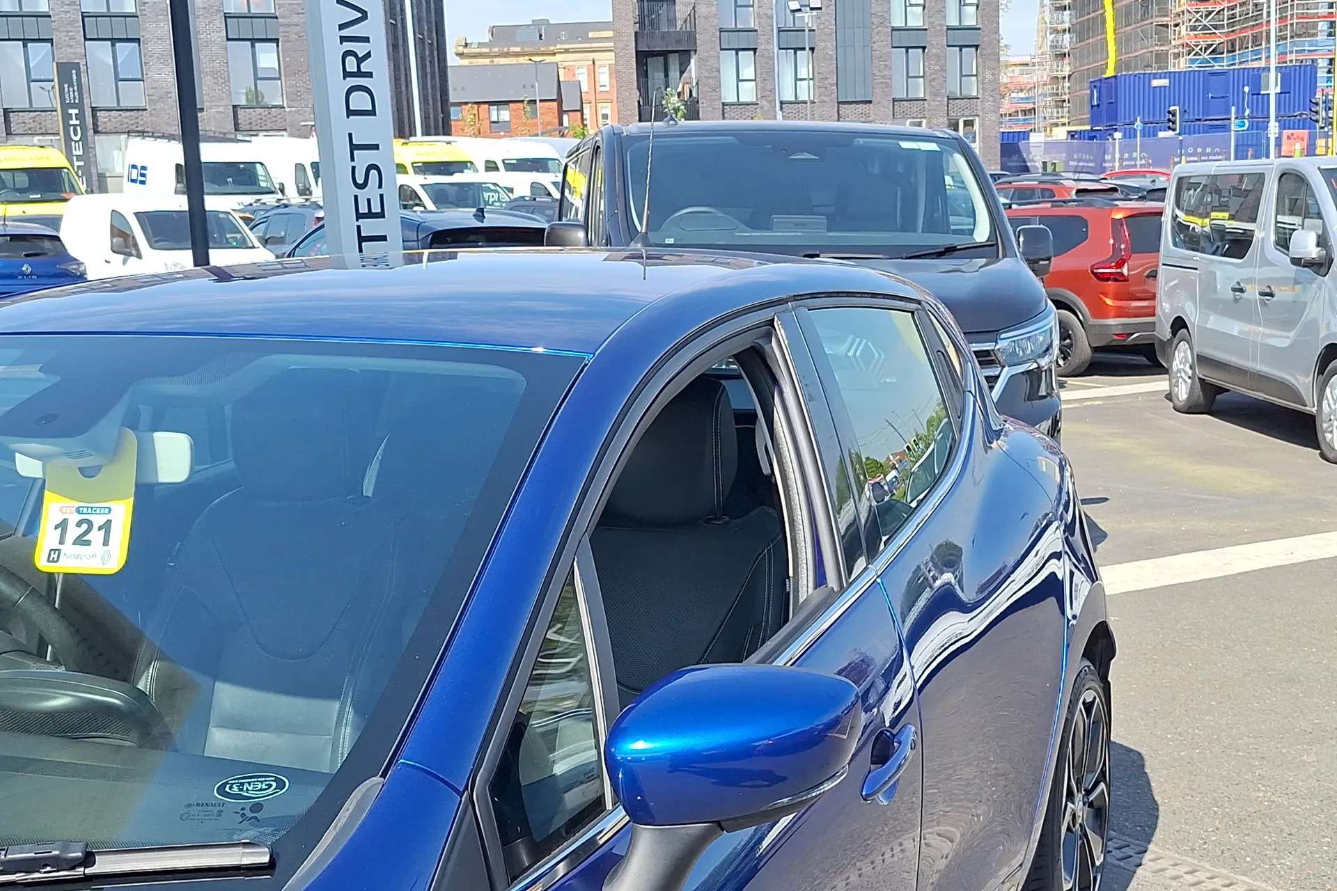 2018 RENAULT CLIO 2018 RENAULT CLIO