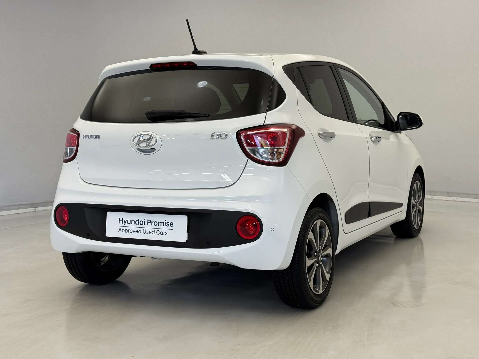 2018 HYUNDAI I10 2018 HYUNDAI I10