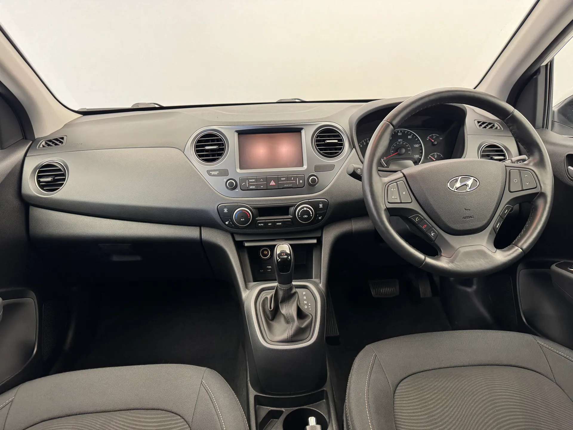 A 2018 HYUNDAI I10 1.2 Premium SE 5dr Auto A 2018 HYUNDAI I10 1.2 Premium SE 5dr Auto