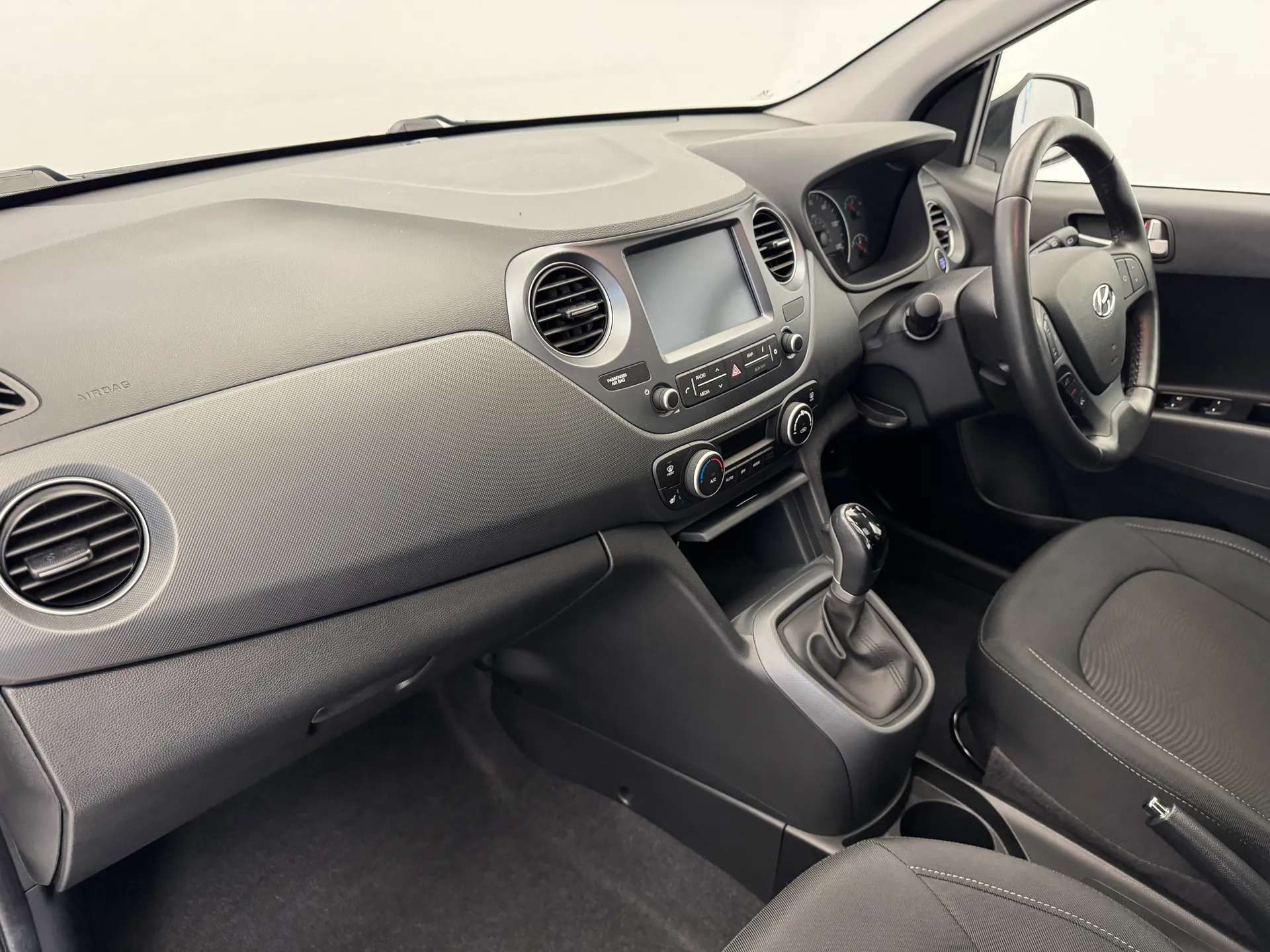 2018 HYUNDAI I10 2018 HYUNDAI I10