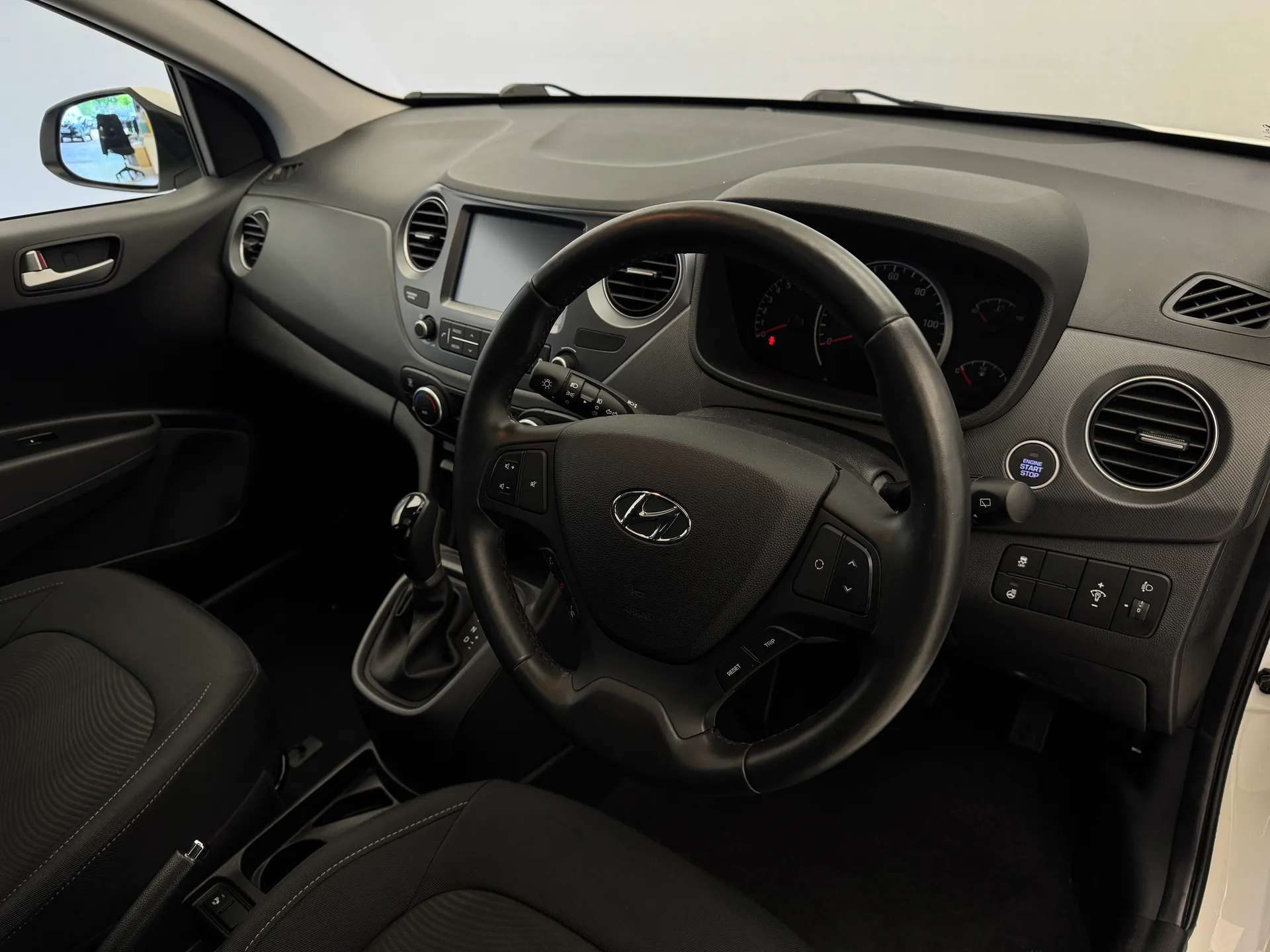 2018 HYUNDAI I10 2018 HYUNDAI I10