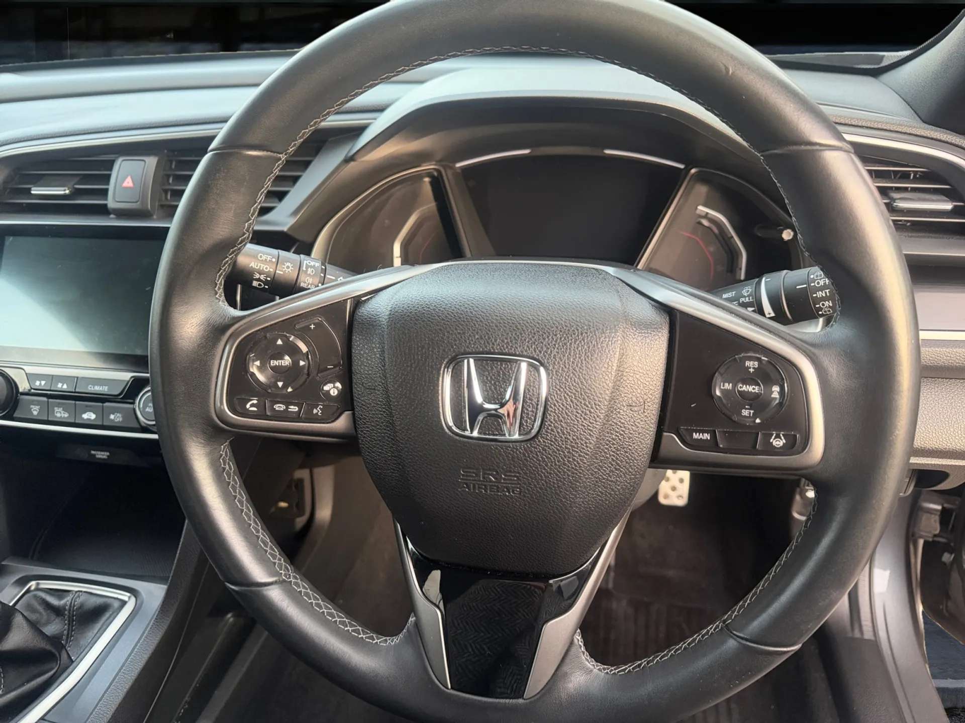 A 2021 HONDA CIVIC 1.5 VTEC Turbo Sport 5dr A 2021 HONDA CIVIC 1.5 VTEC Turbo Sport 5dr