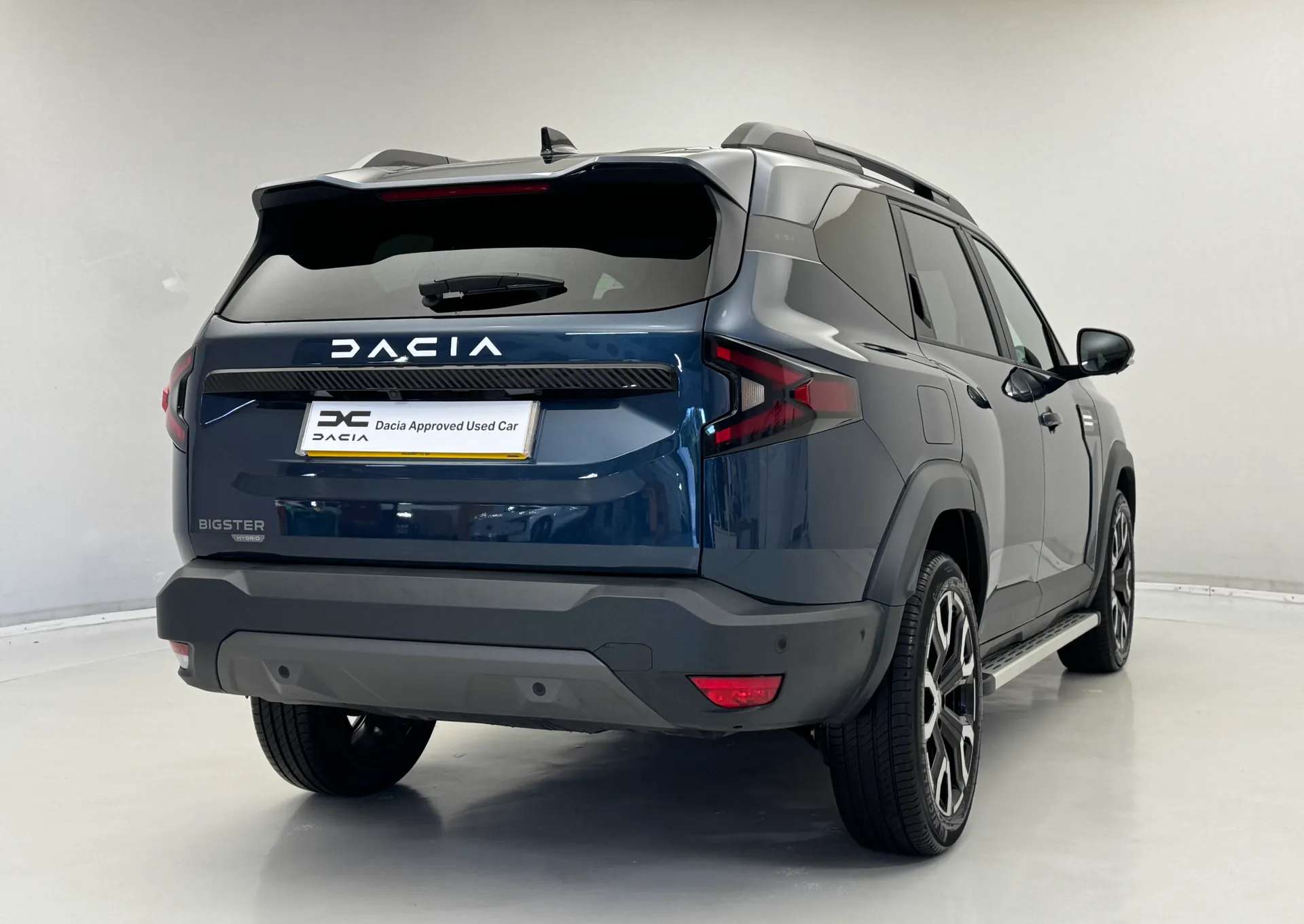 A 2025 DACIA BIGSTER 1.8 Hybrid 155 Journey 5dr Auto A 2025 DACIA BIGSTER 1.8 Hybrid 155 Journey 5dr Auto