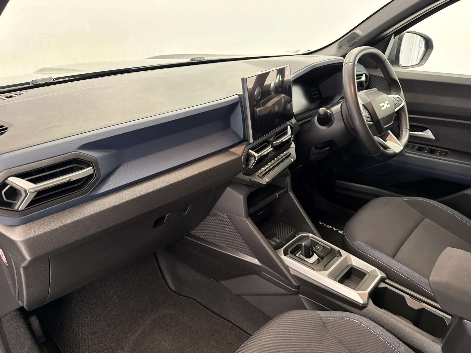 2025 DACIA DUSTER 2025 DACIA DUSTER